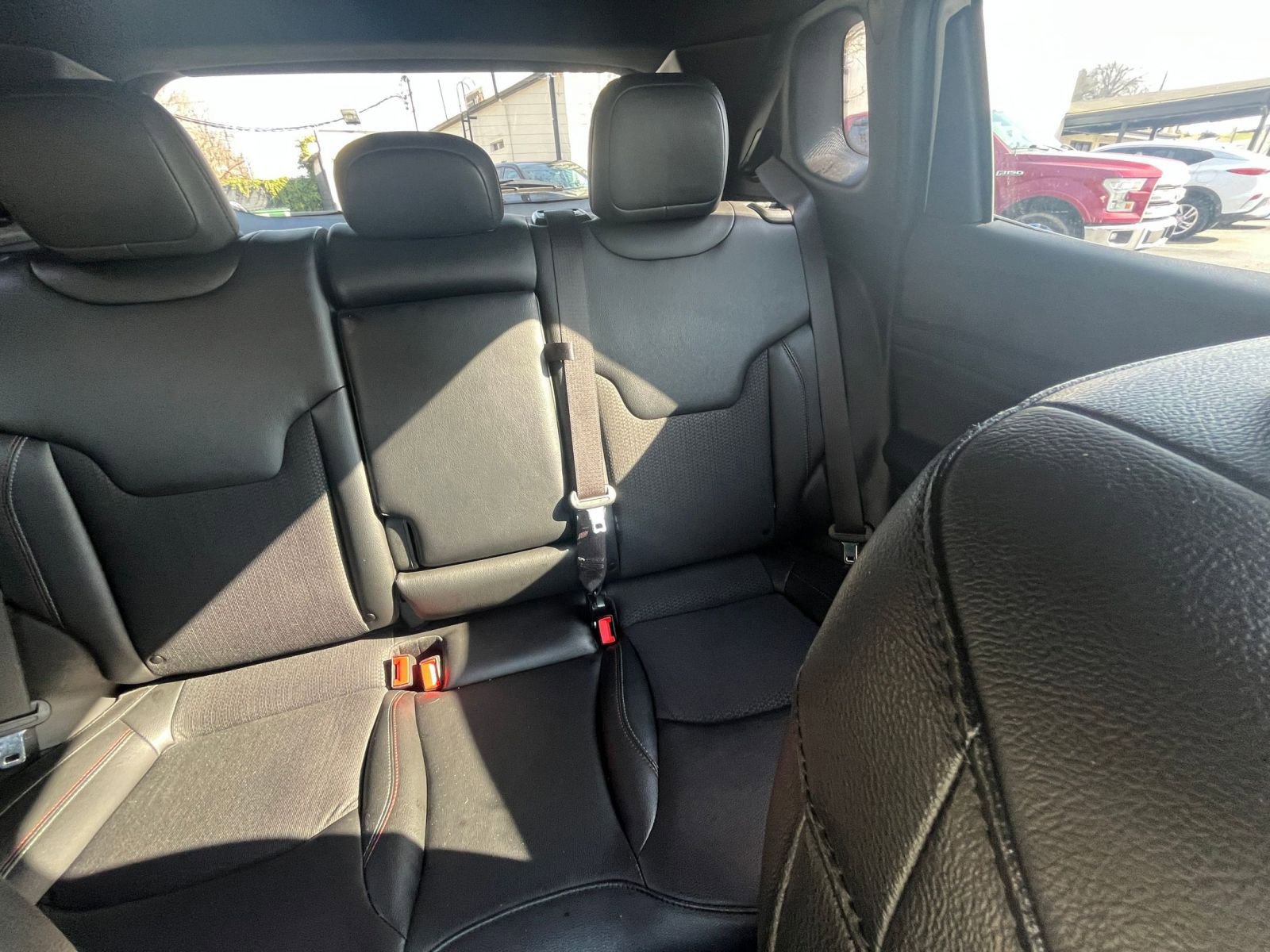 Thumbnail: 2025 Jeep Compass - 32