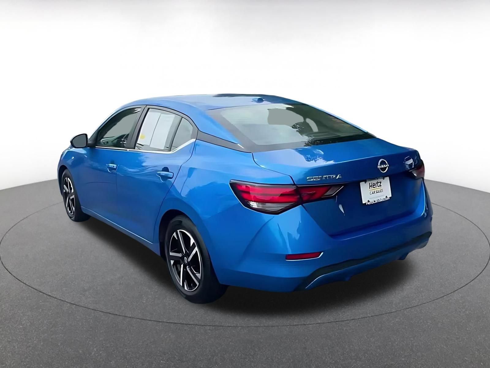 Thumbnail: 2025 Nissan Sentra - 9