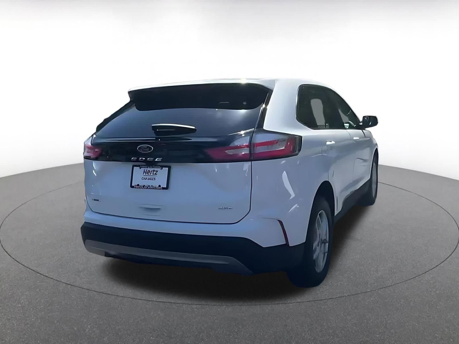 Thumbnail: 2024 Ford Edge - 14