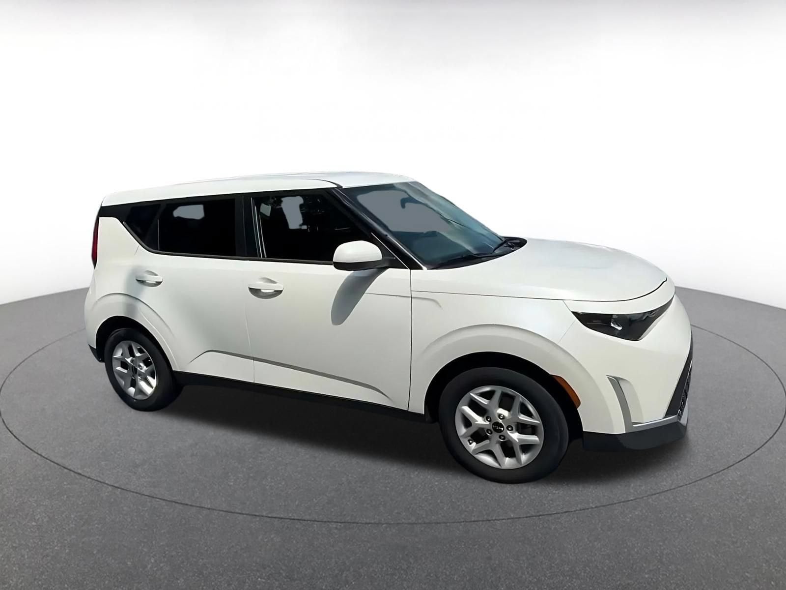 Thumbnail: 2025 Kia Soul - 2