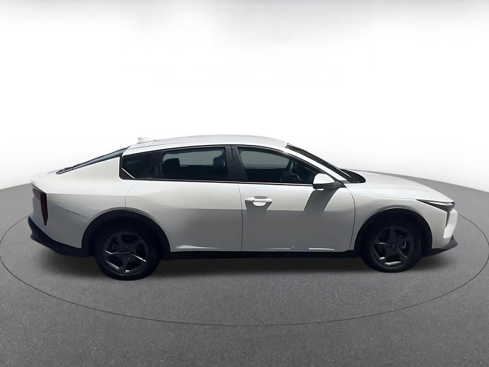 Thumbnail: 2026 Kia K4 - 16
