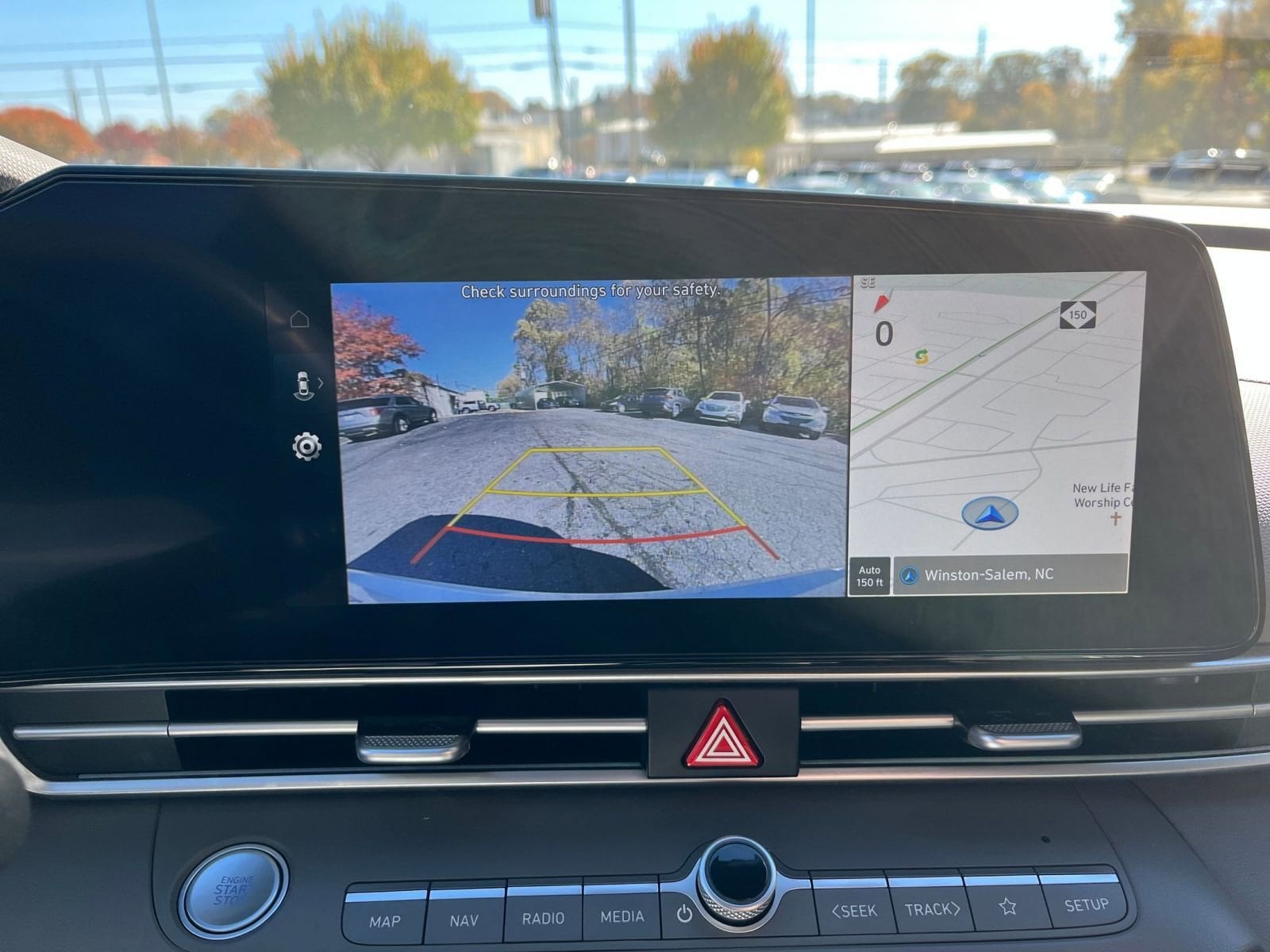 Thumbnail: 2025 Hyundai Elantra - 17