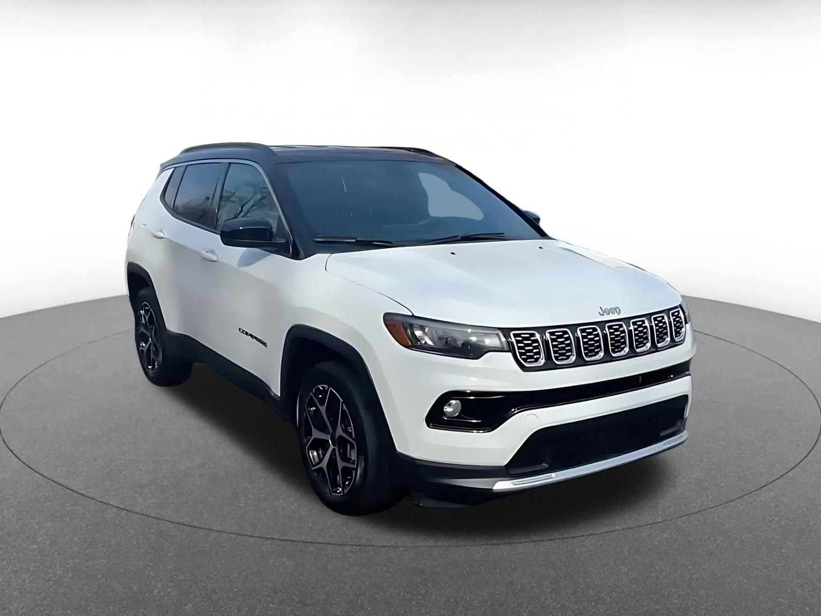 Thumbnail: 2025 Jeep Compass - 3