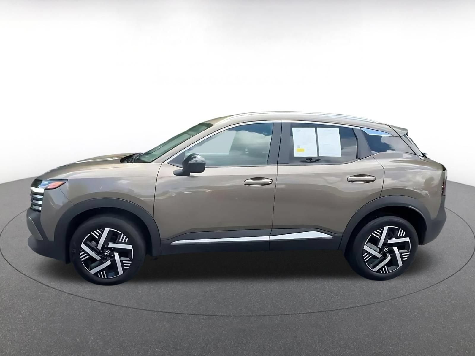 Thumbnail: 2026 Nissan Kicks - 8