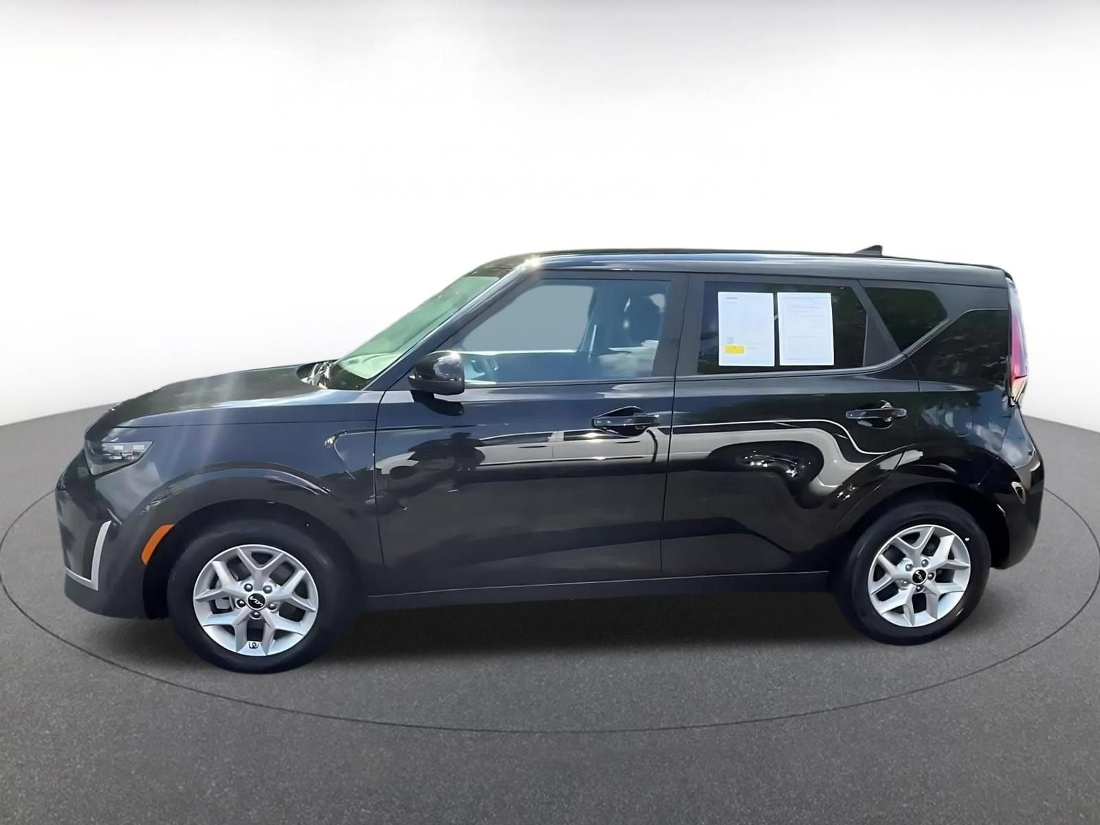 Thumbnail: 2025 Kia Soul - 9