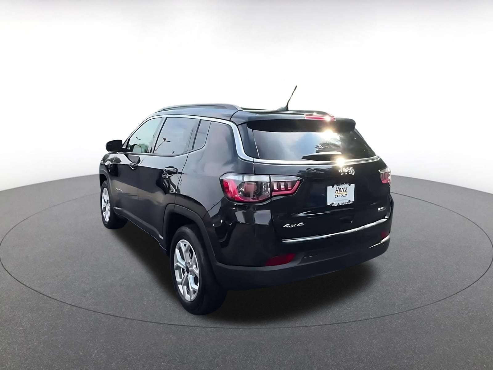 Thumbnail: 2025 Jeep Compass - 11