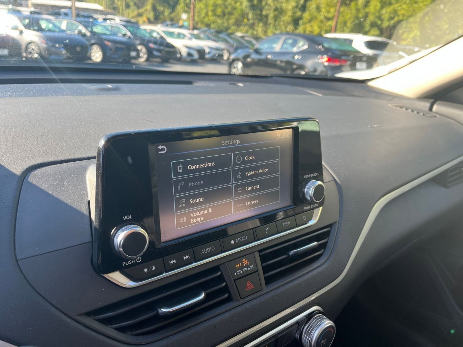 Thumbnail: 2024 Nissan Altima - 20