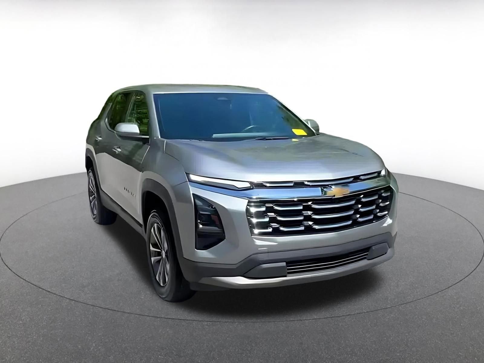 Thumbnail: 2025 Chevrolet Equinox - 3