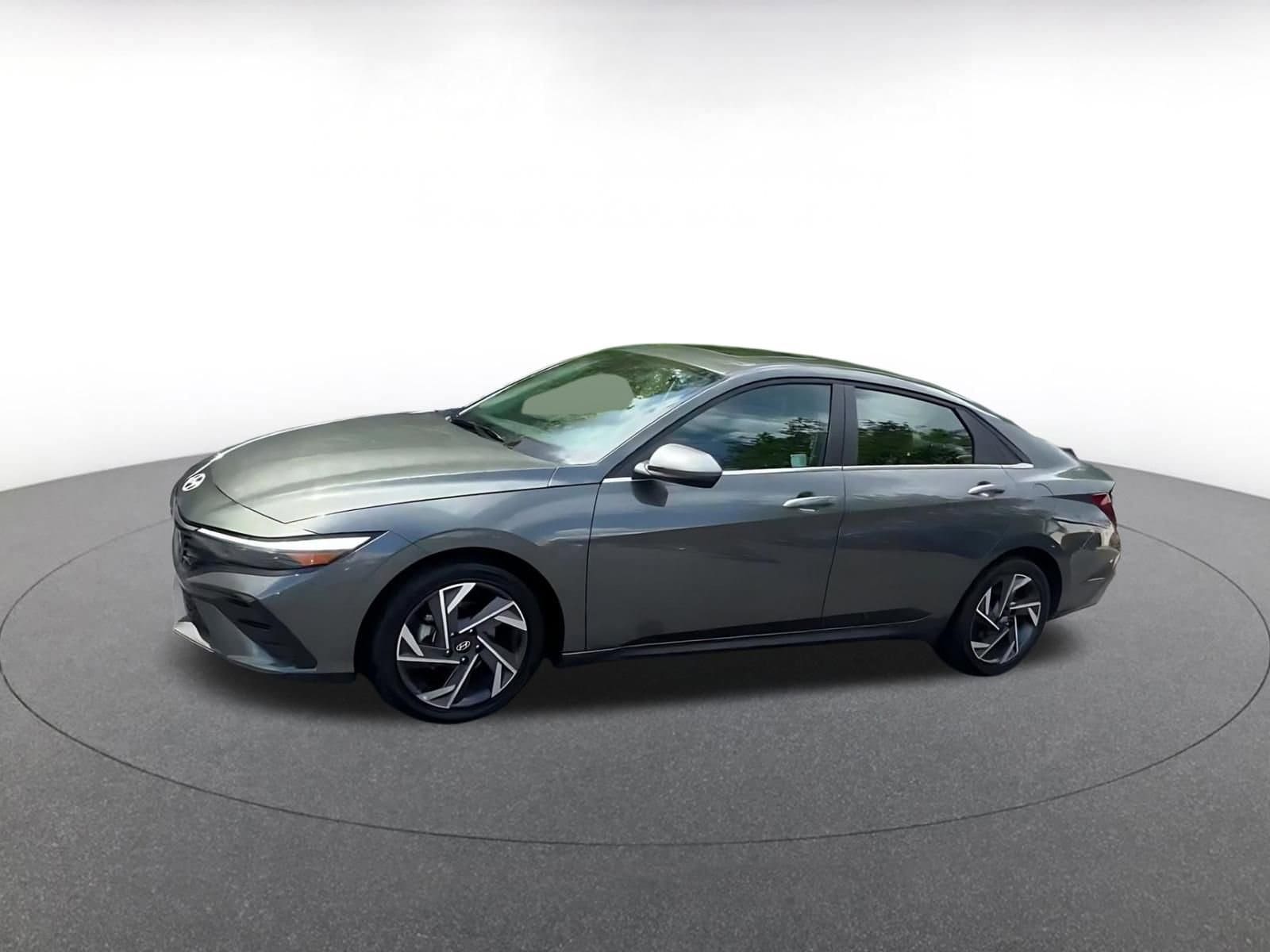 Thumbnail: 2025 Hyundai Elantra - 8