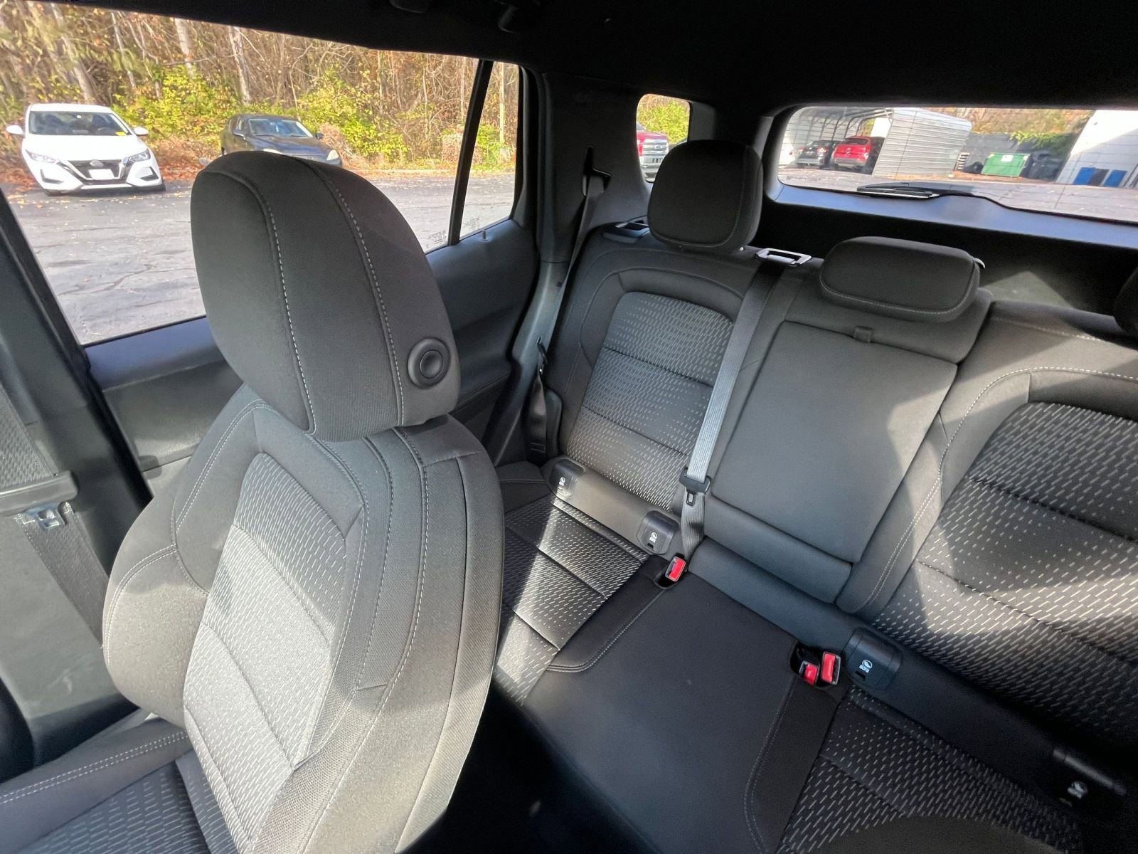 Thumbnail: 2025 Chevrolet Equinox - 33