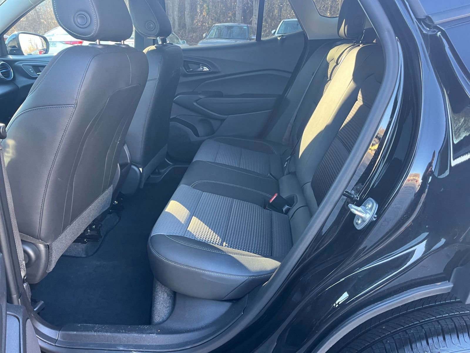 Thumbnail: 2025 Chevrolet Trax - 20