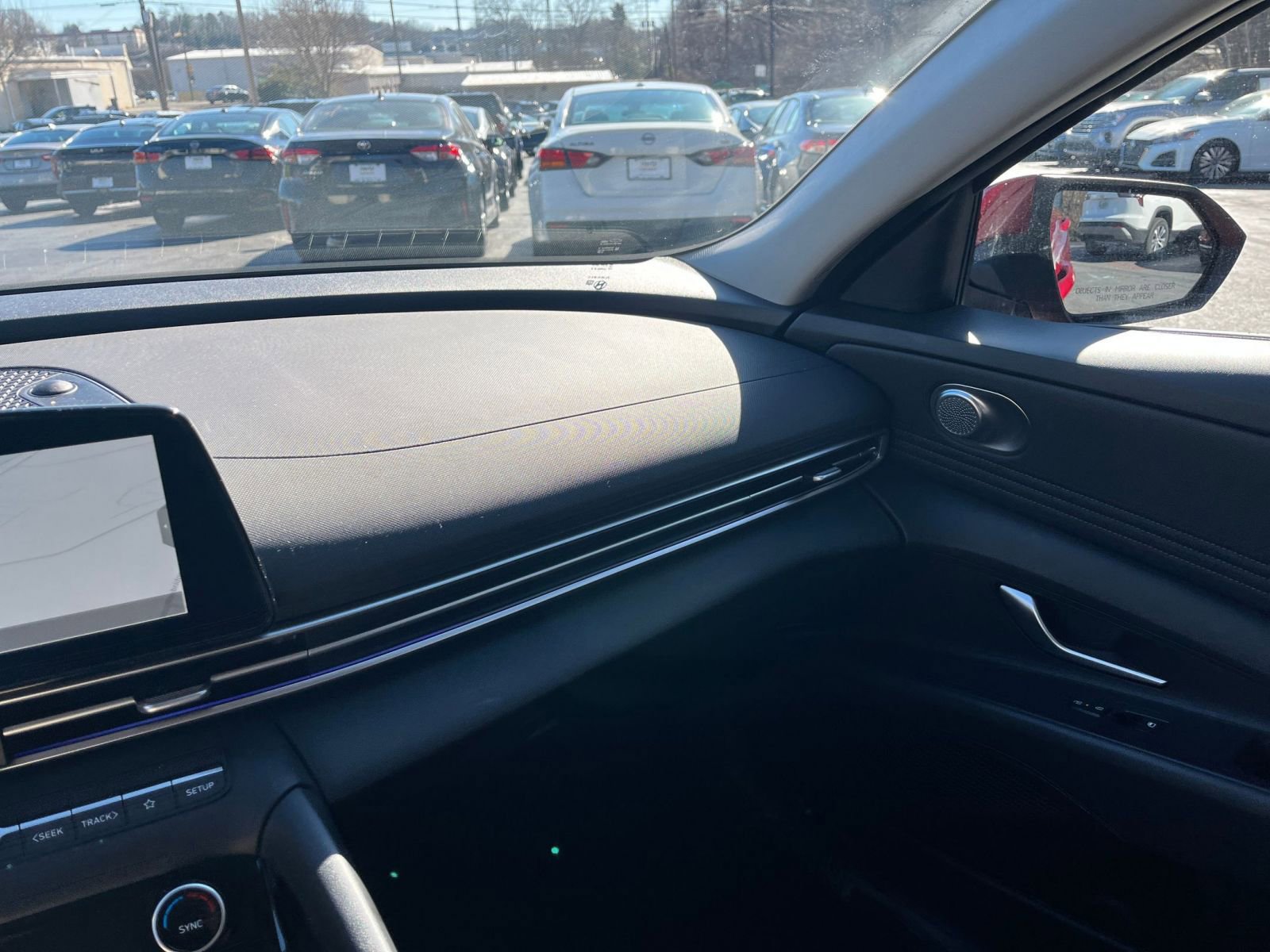 Thumbnail: 2025 Hyundai Elantra - 31