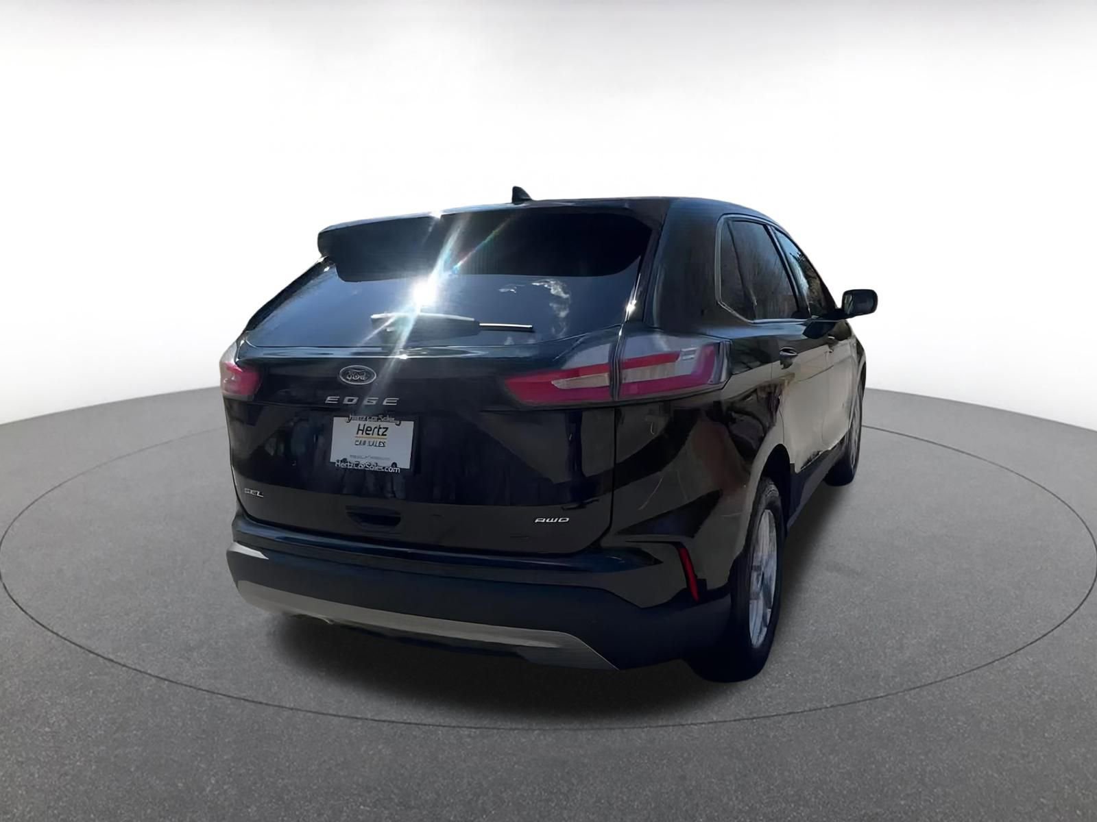 Thumbnail: 2024 Ford Edge - 13