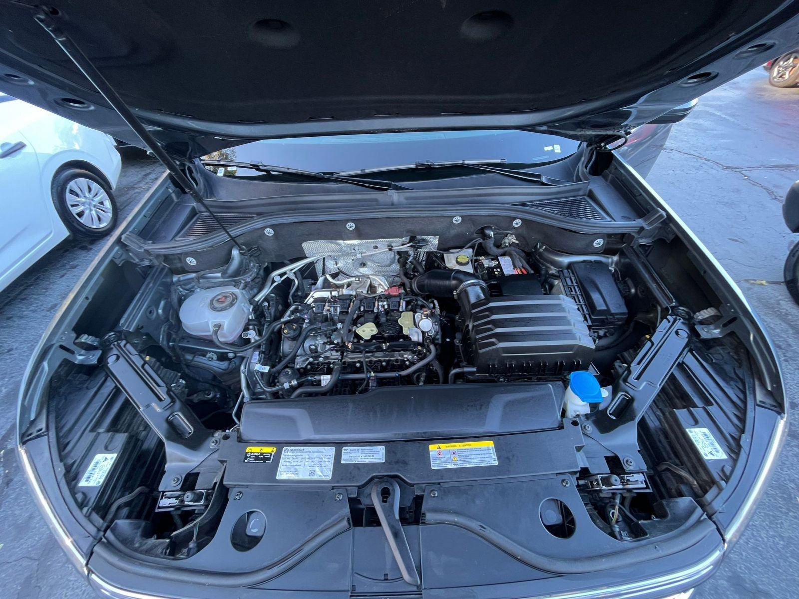 Thumbnail: 2025 Volkswagen Atlas - 28