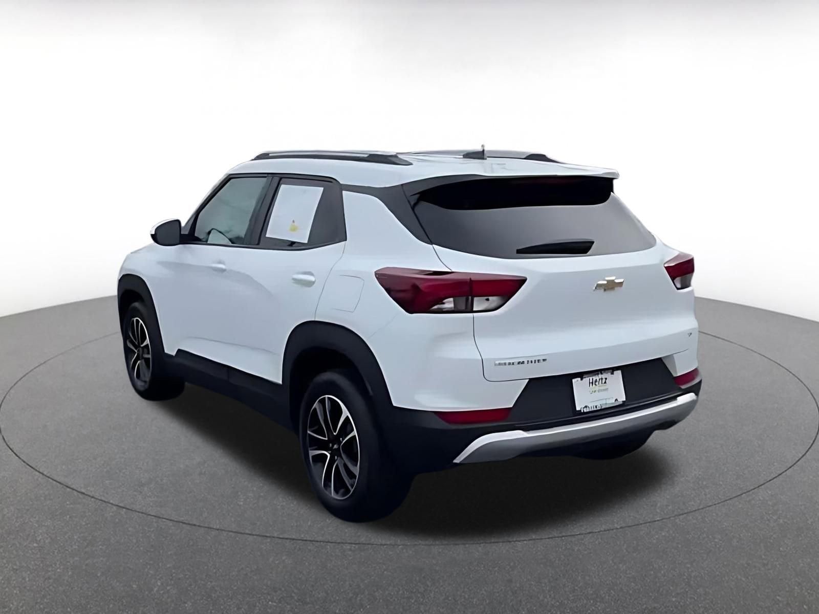 Thumbnail: 2025 Chevrolet TrailBlazer - 10