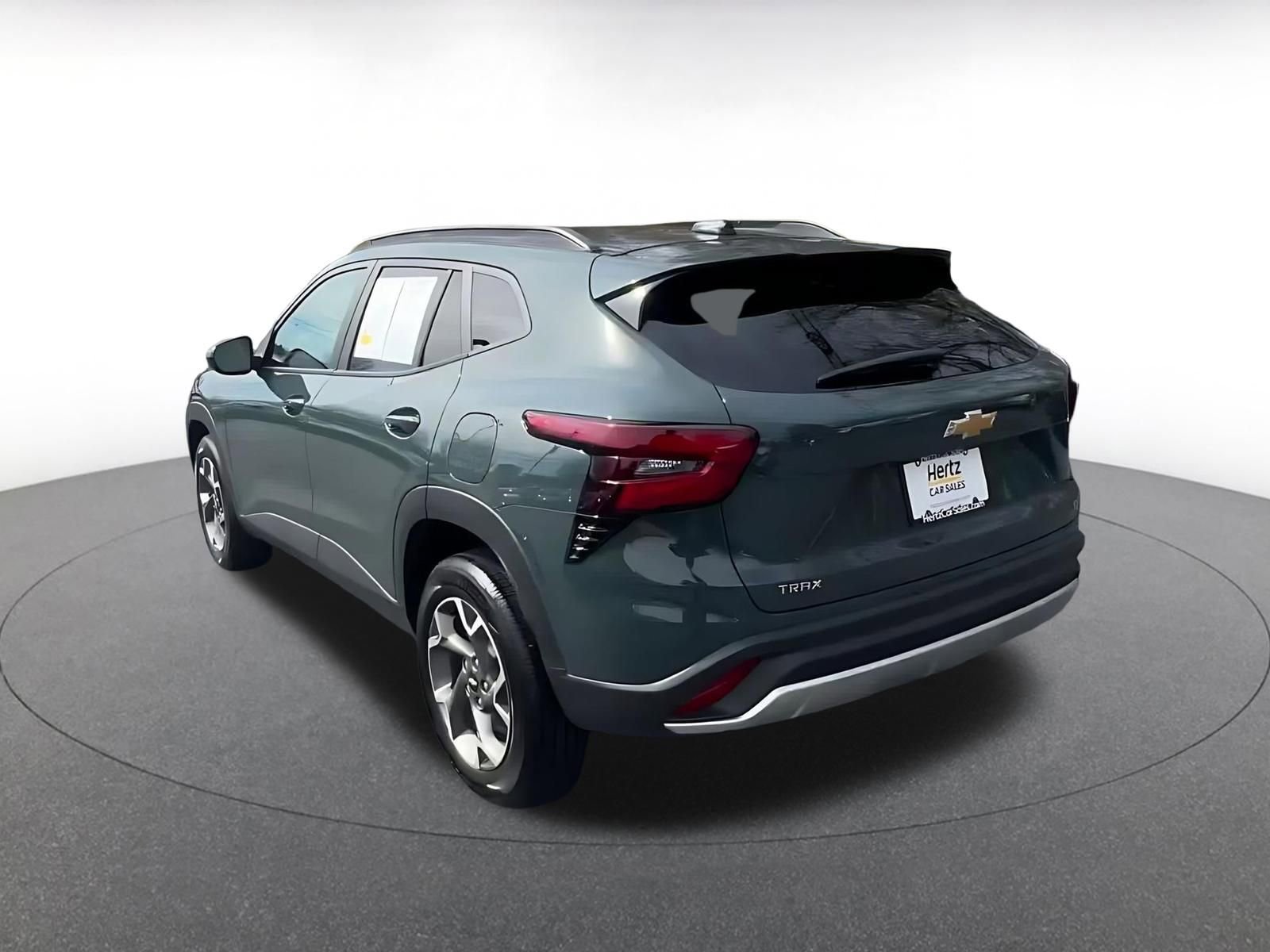 Thumbnail: 2025 Chevrolet Trax - 11