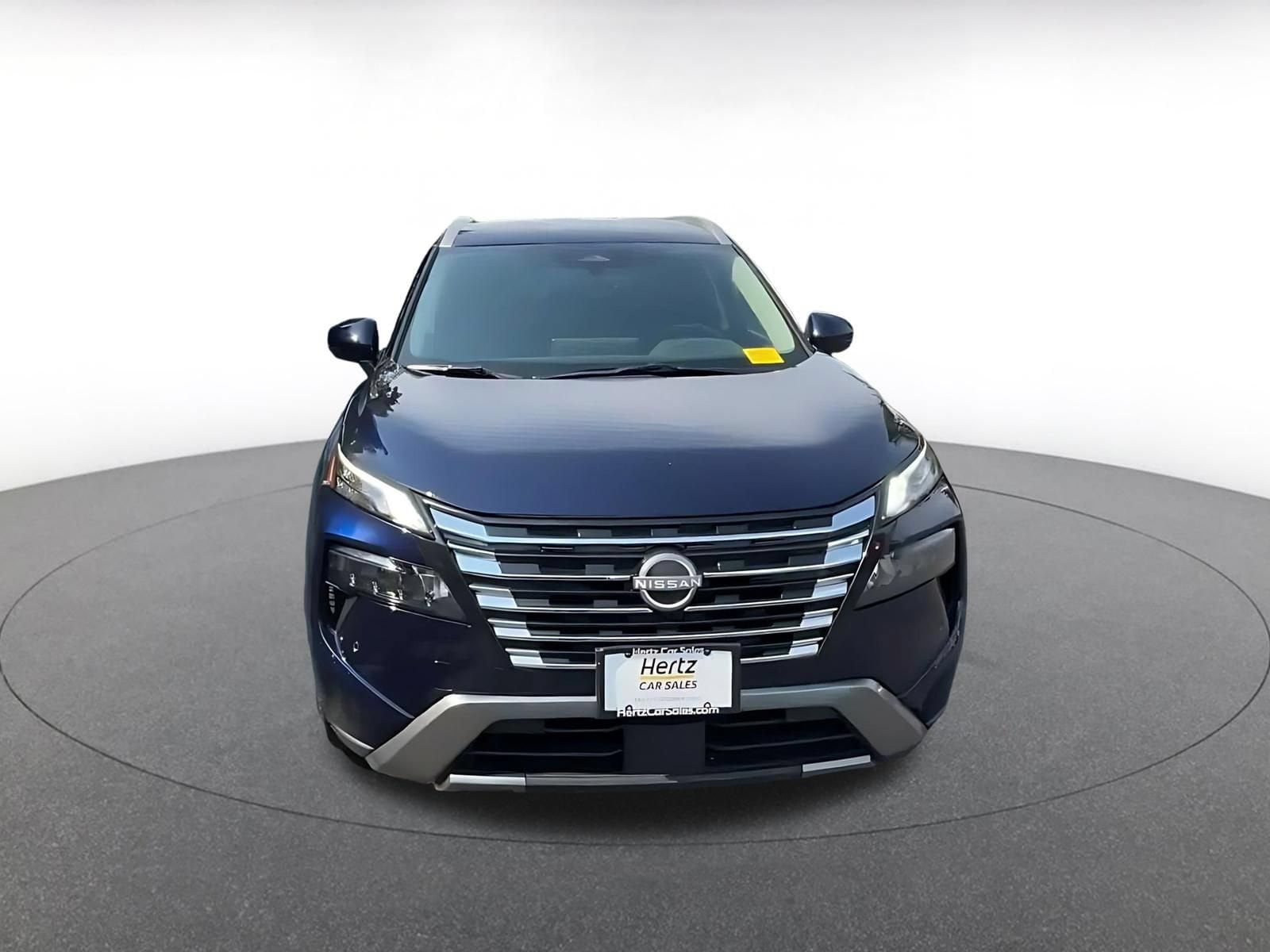 Thumbnail: 2026 Nissan Rogue - 3