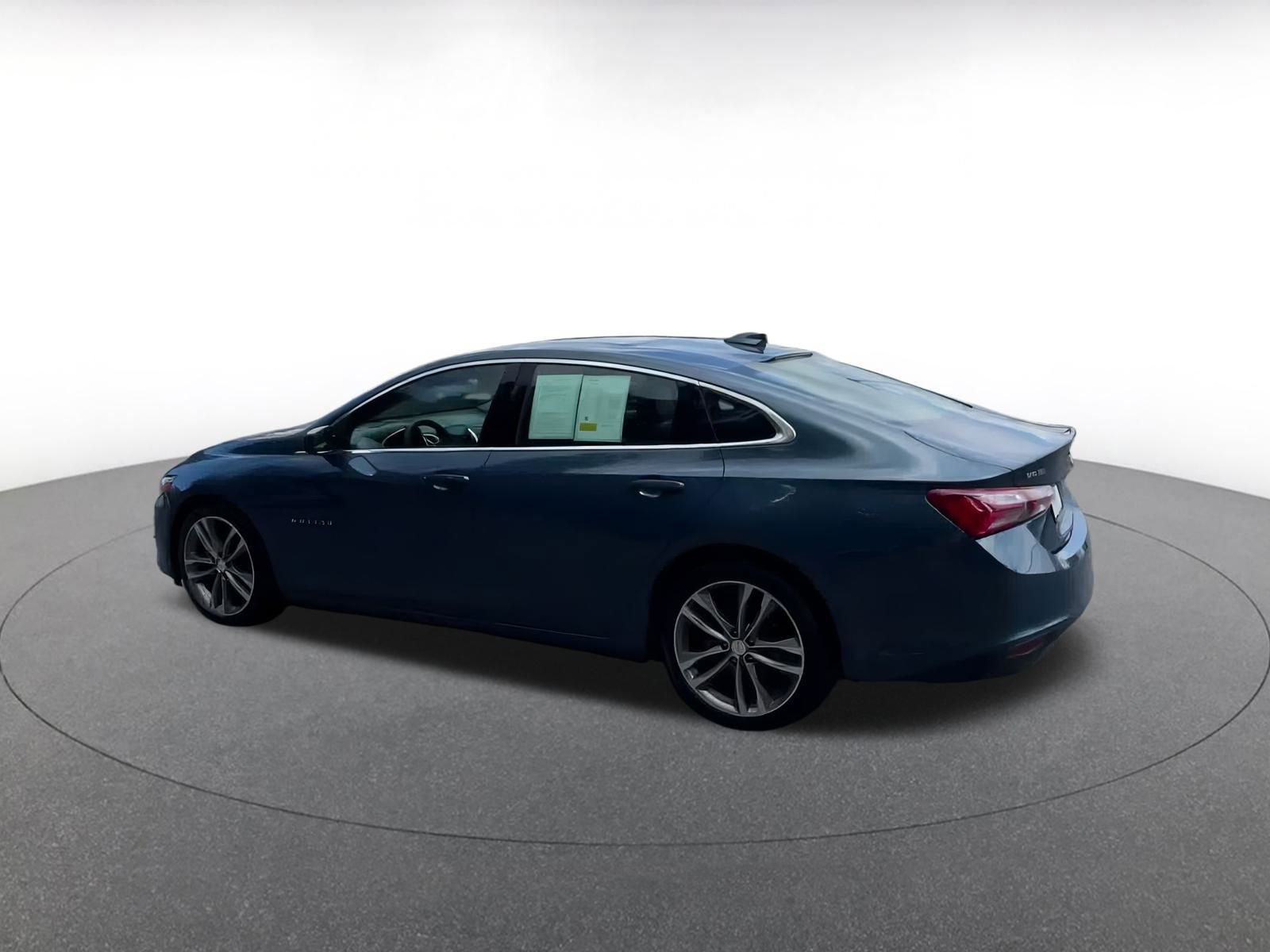 Thumbnail: 2024 Chevrolet Malibu - 10