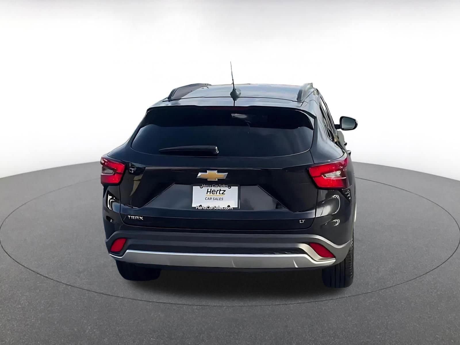 Thumbnail: 2025 Chevrolet Trax - 12