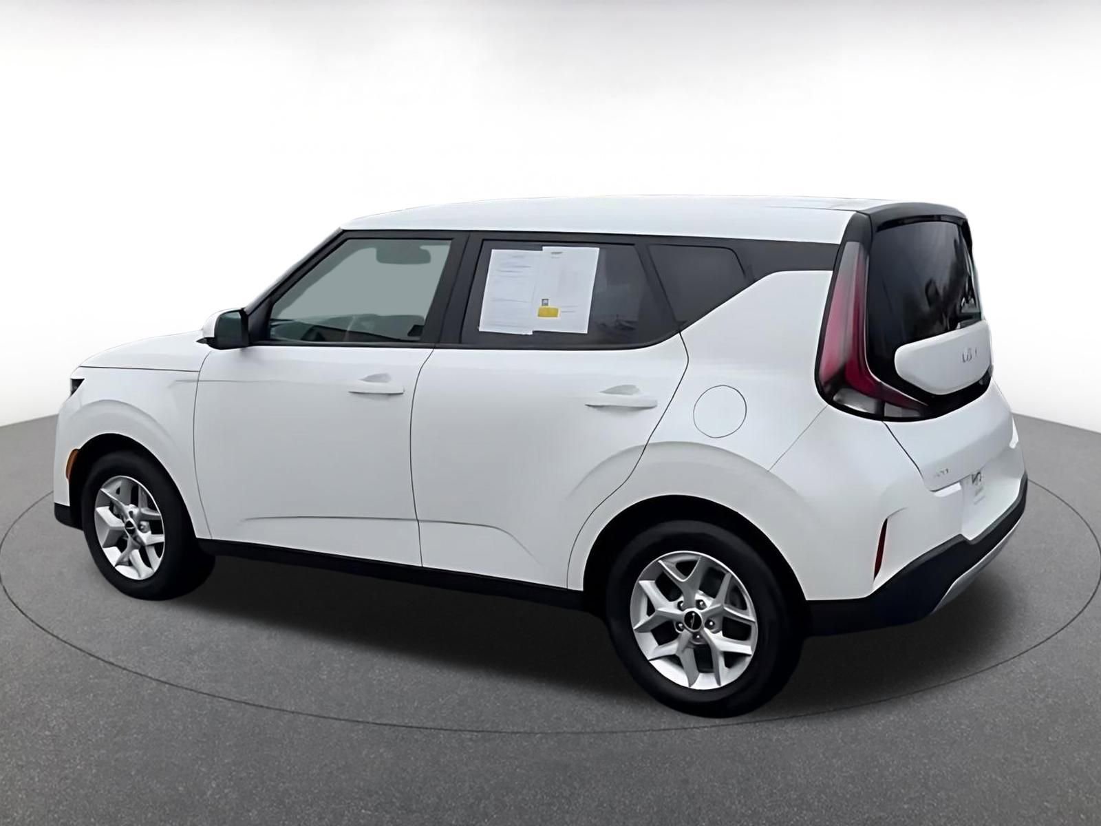 Thumbnail: 2025 Kia Soul - 10