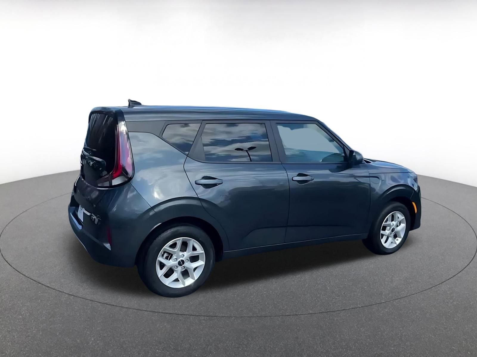 Thumbnail: 2025 Kia Soul - 14