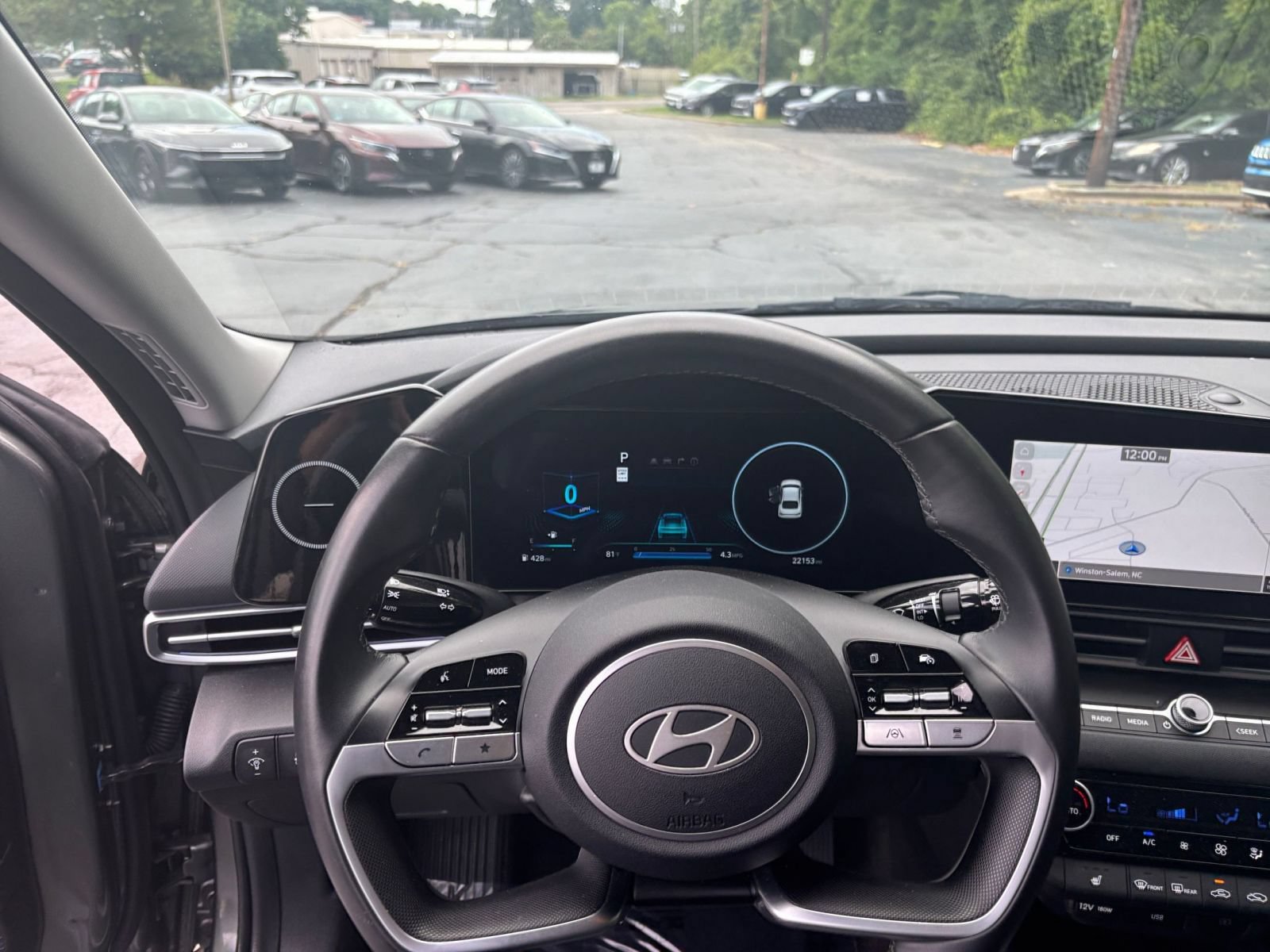 Thumbnail: 2025 Hyundai Elantra - 26