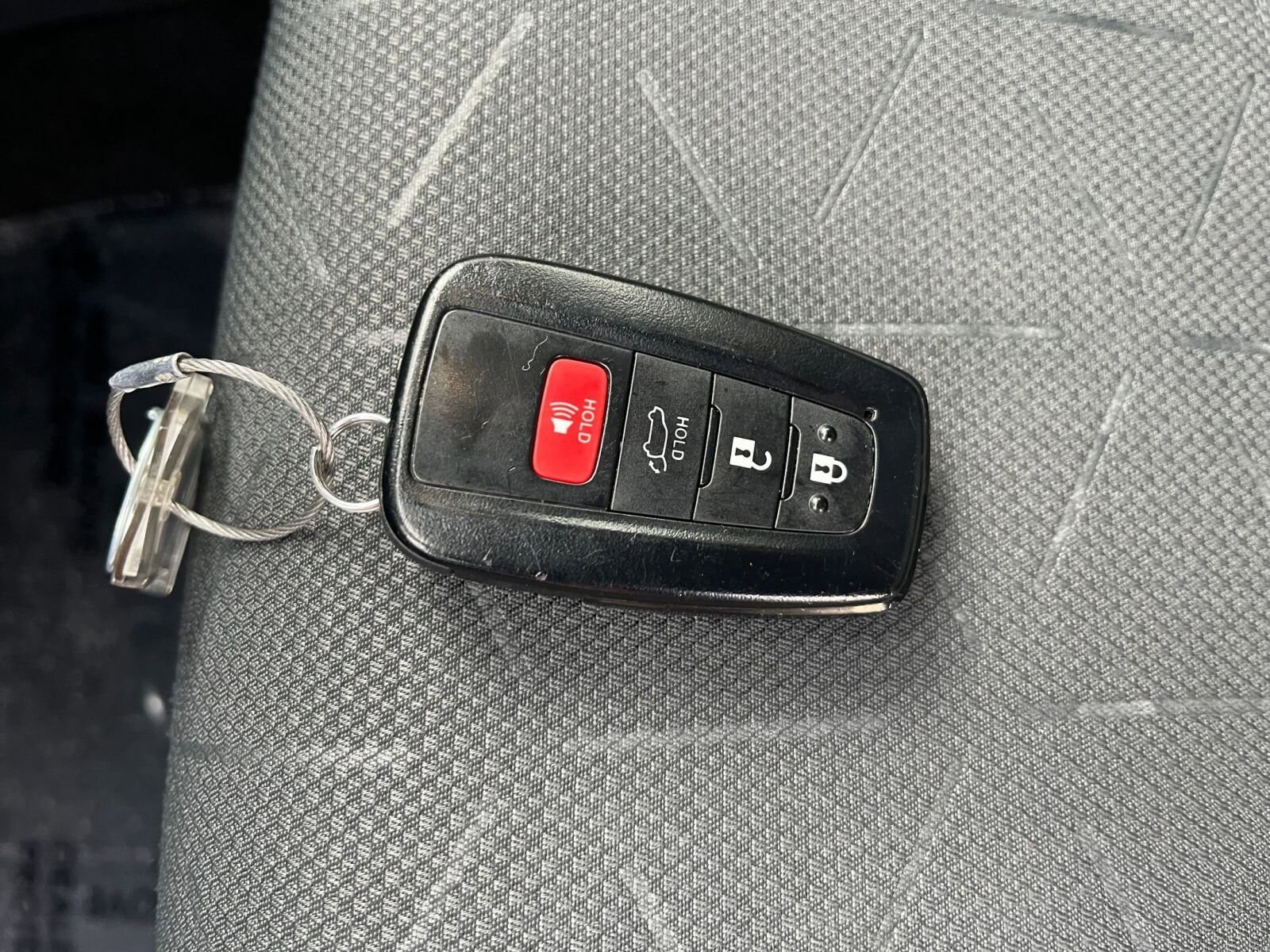 Thumbnail: 2025 Toyota RAV4 - 18