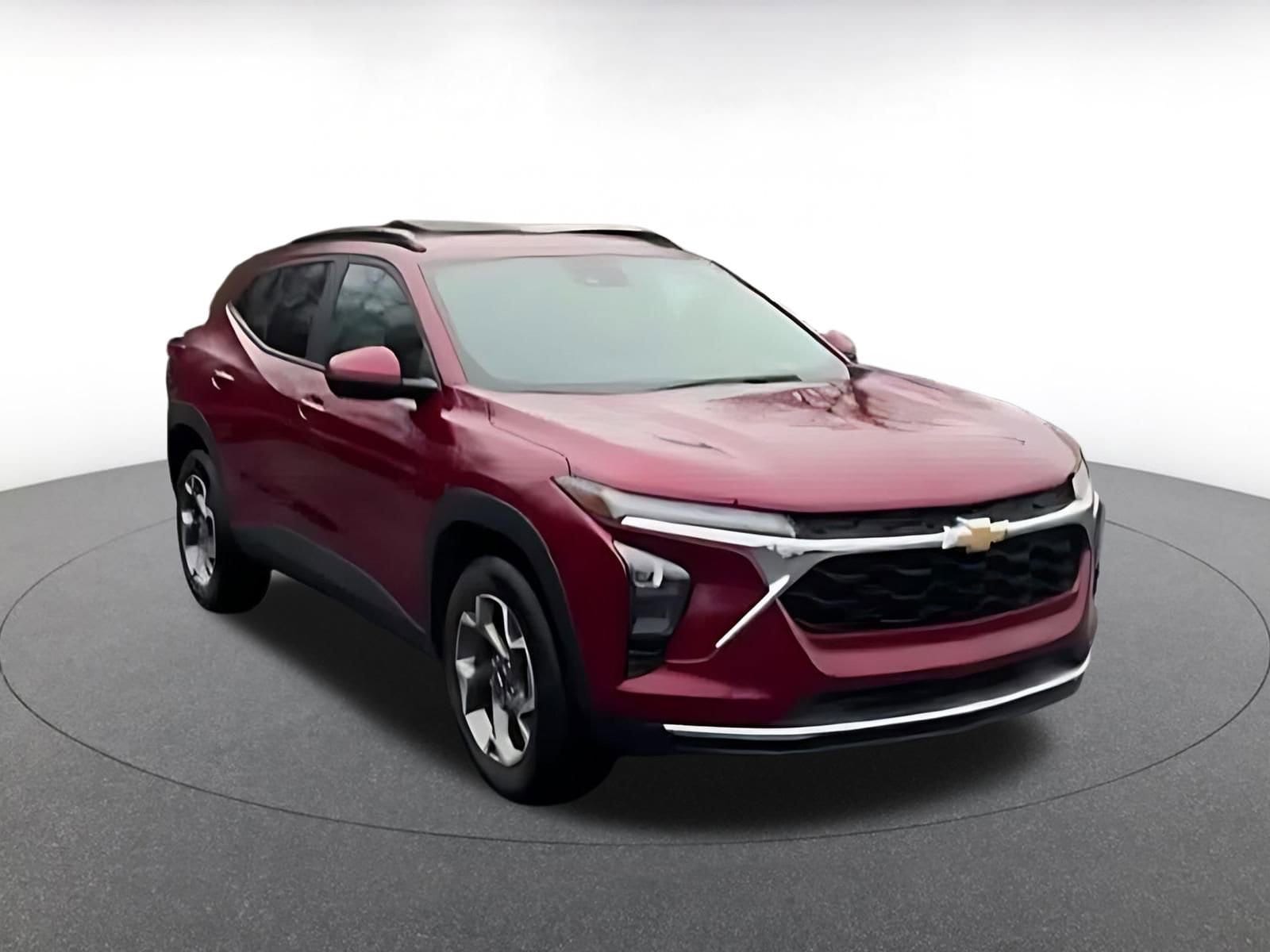 Thumbnail: 2025 Chevrolet Trax - 3