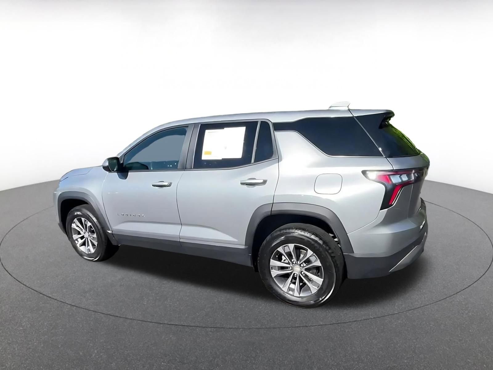 Thumbnail: 2025 Chevrolet Equinox - 10