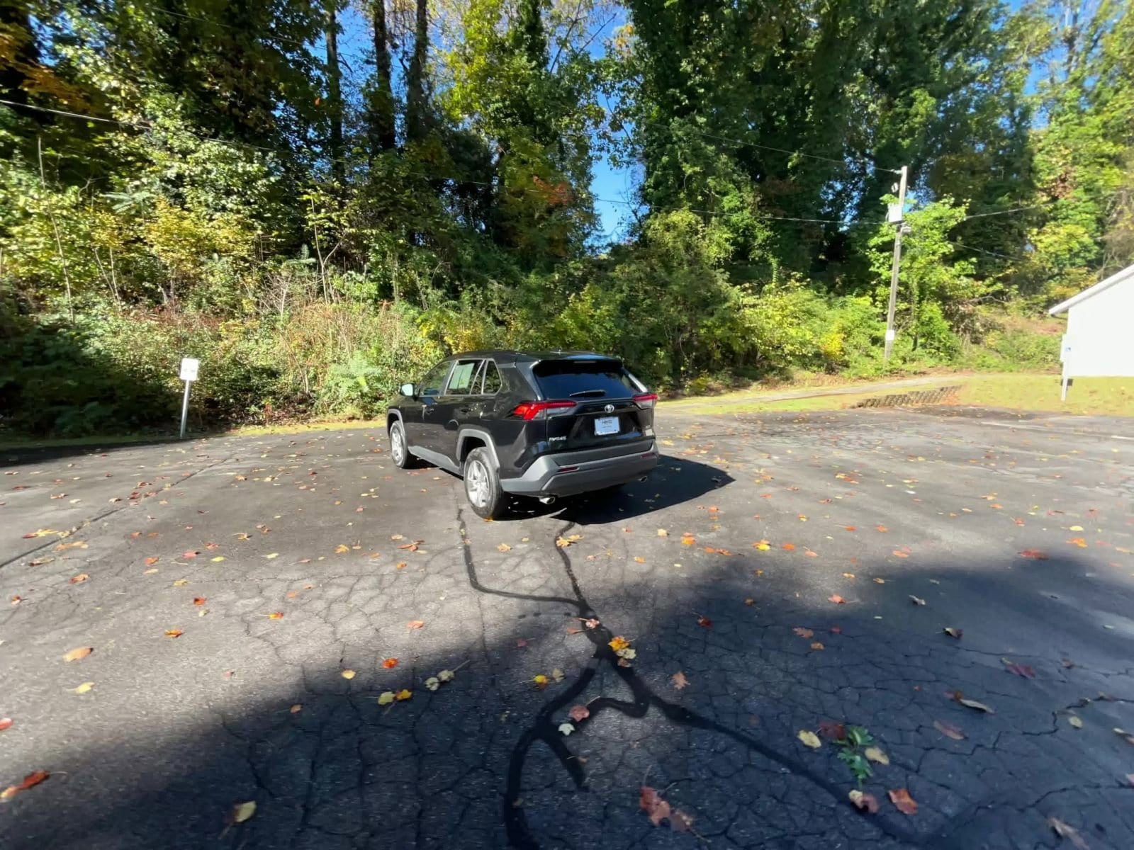 Thumbnail: 2025 Toyota RAV4 - 16