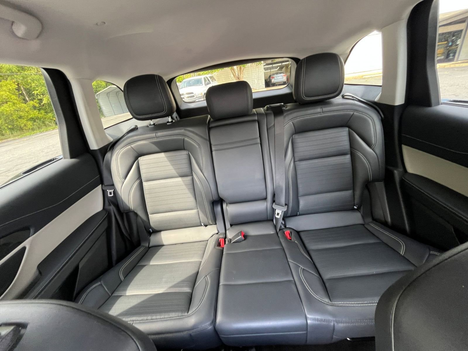 Thumbnail: 2024 Lincoln Nautilus - 32