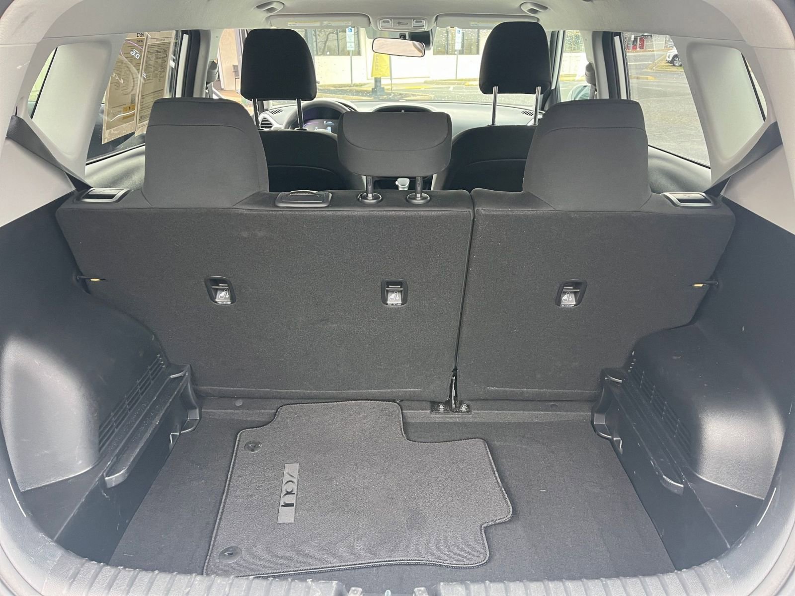 Thumbnail: 2025 Kia Soul - 25