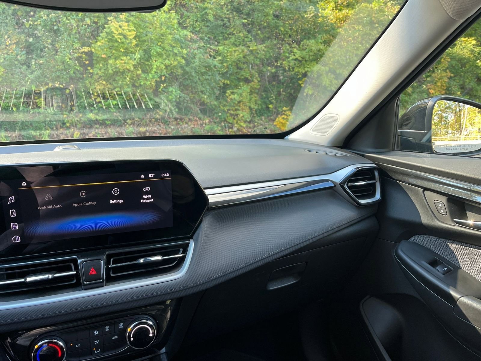 Thumbnail: 2025 Chevrolet TrailBlazer - 31