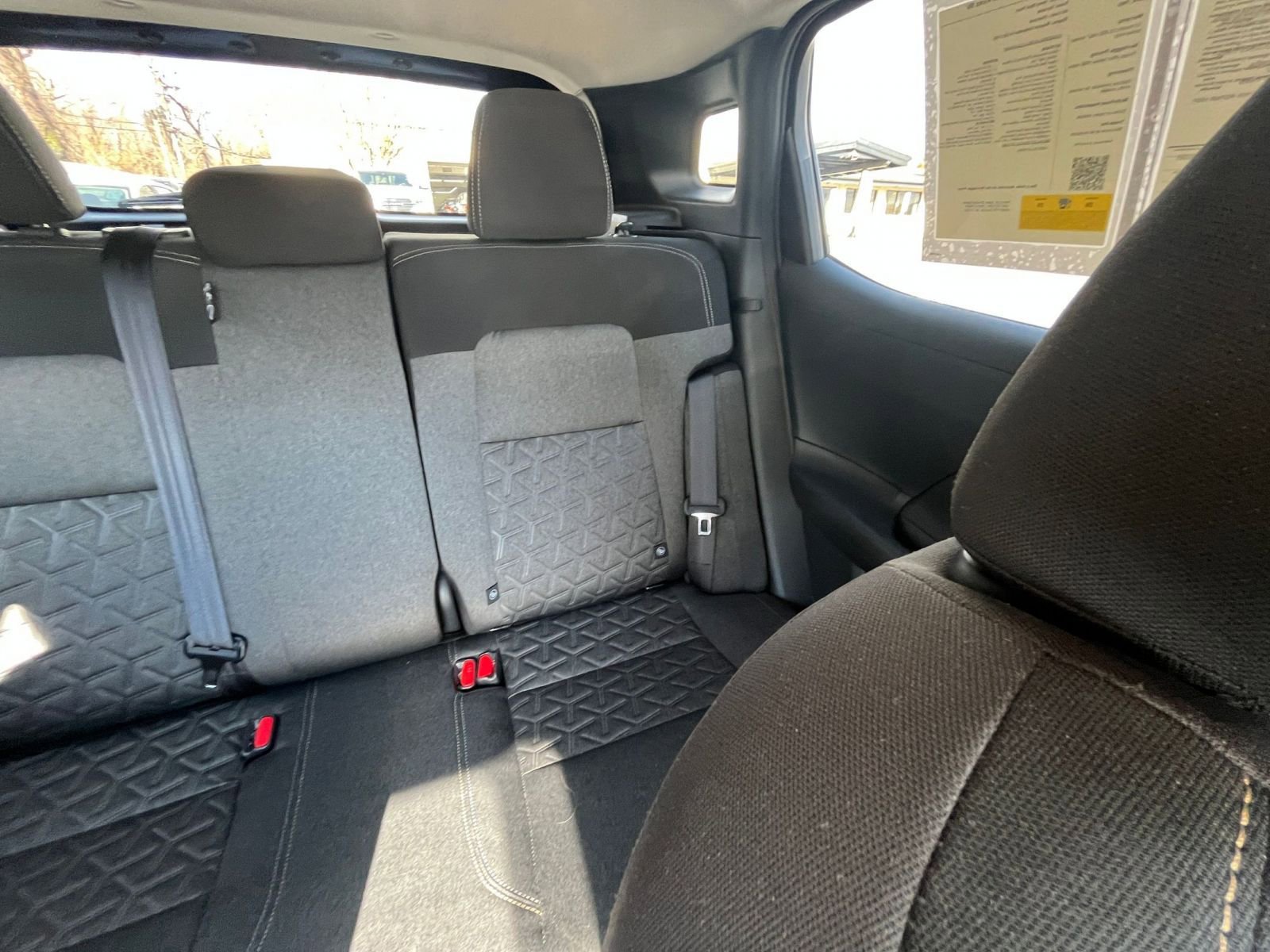 Thumbnail: 2025 Nissan Kicks - 31