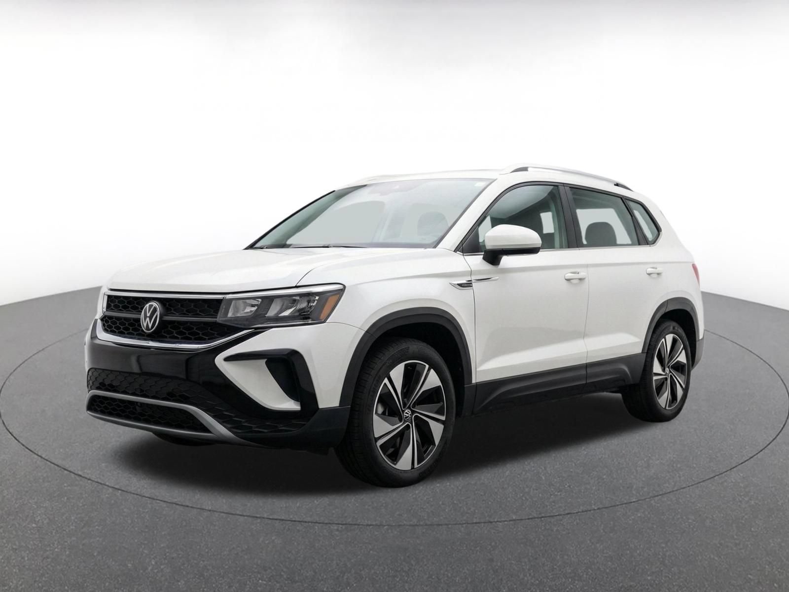 Thumbnail: 2026 Volkswagen Taos - 3