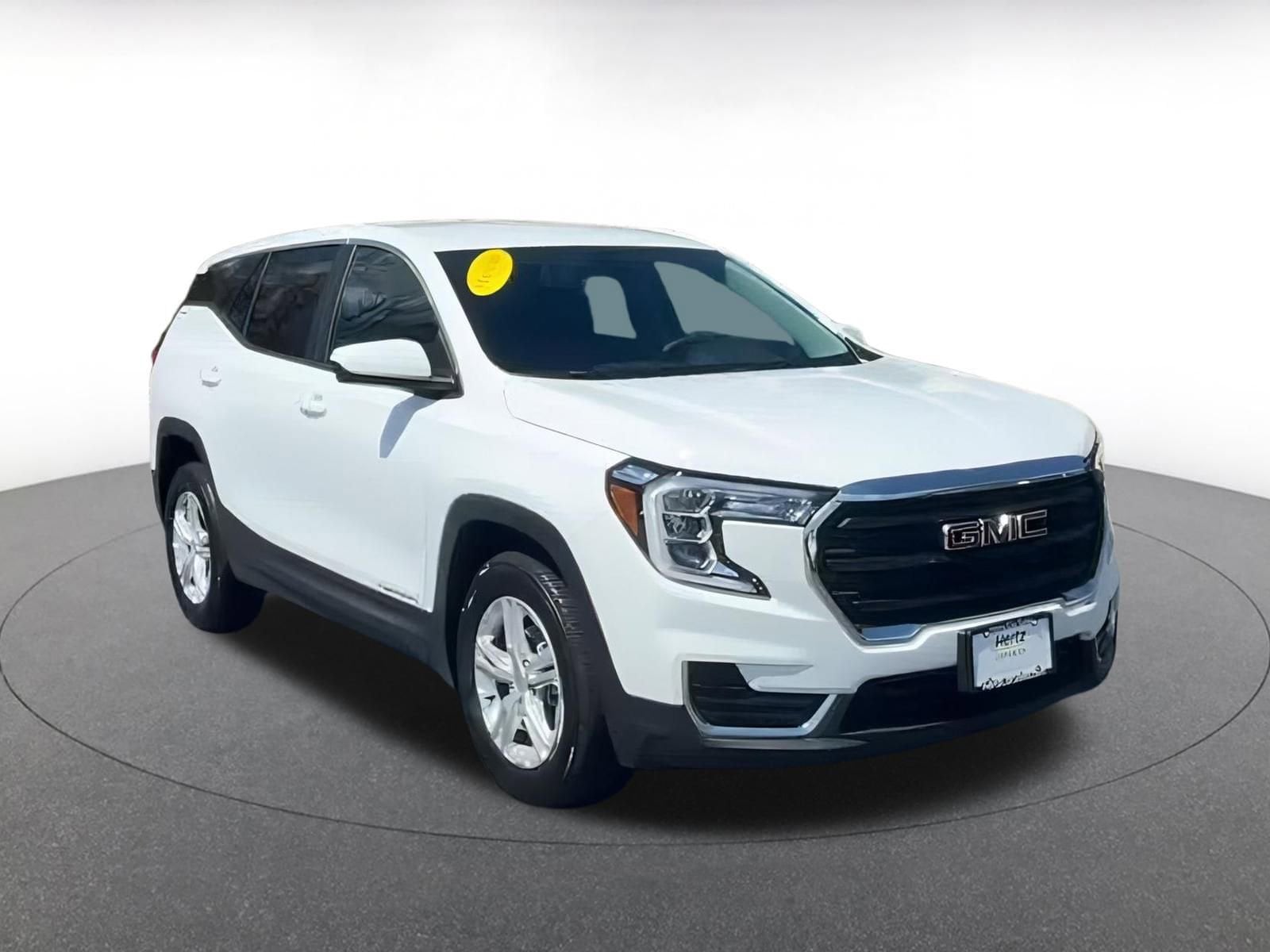 2024 GMC Terrain SLE 3