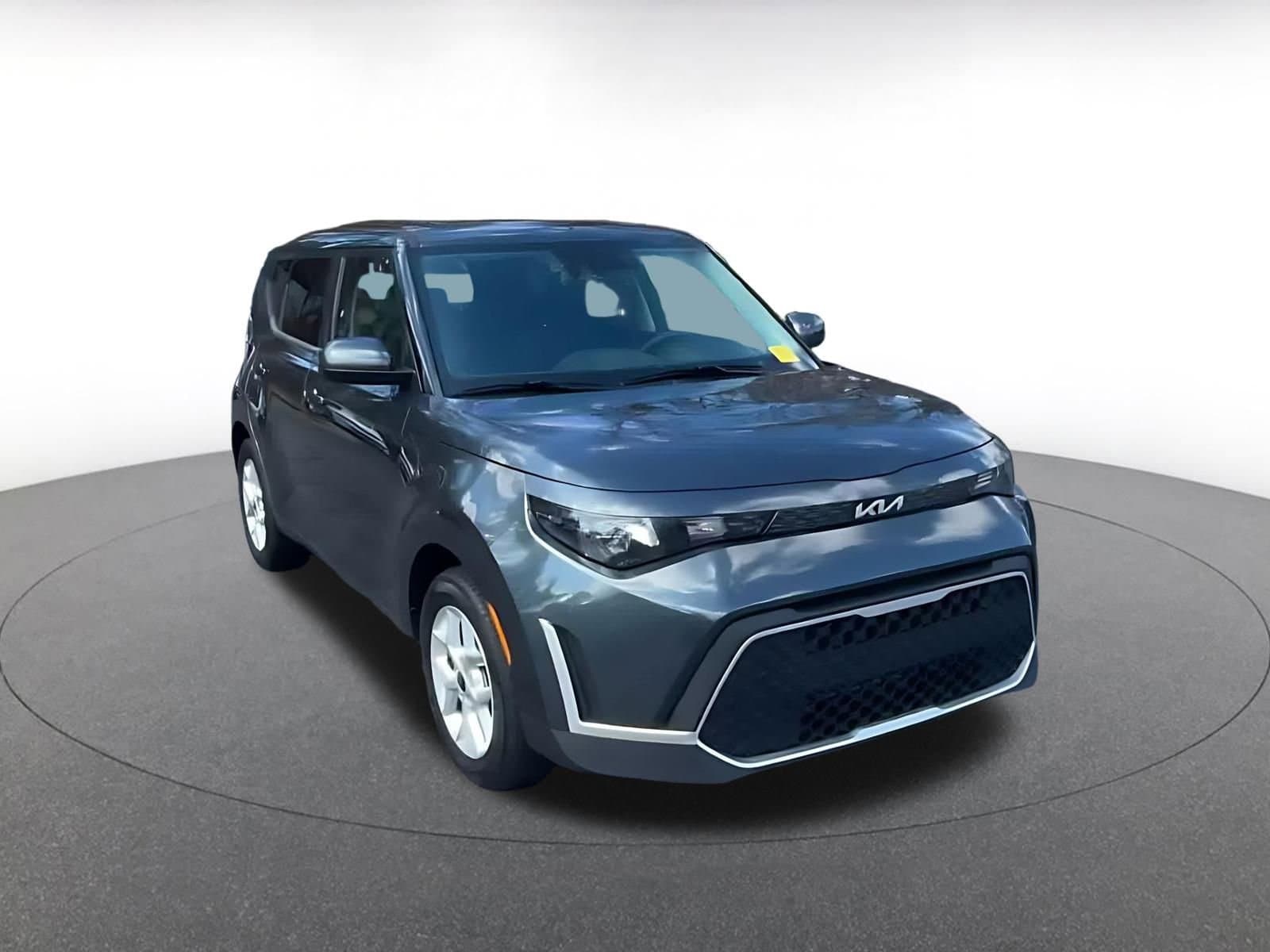 Thumbnail: 2025 Kia Soul - 3