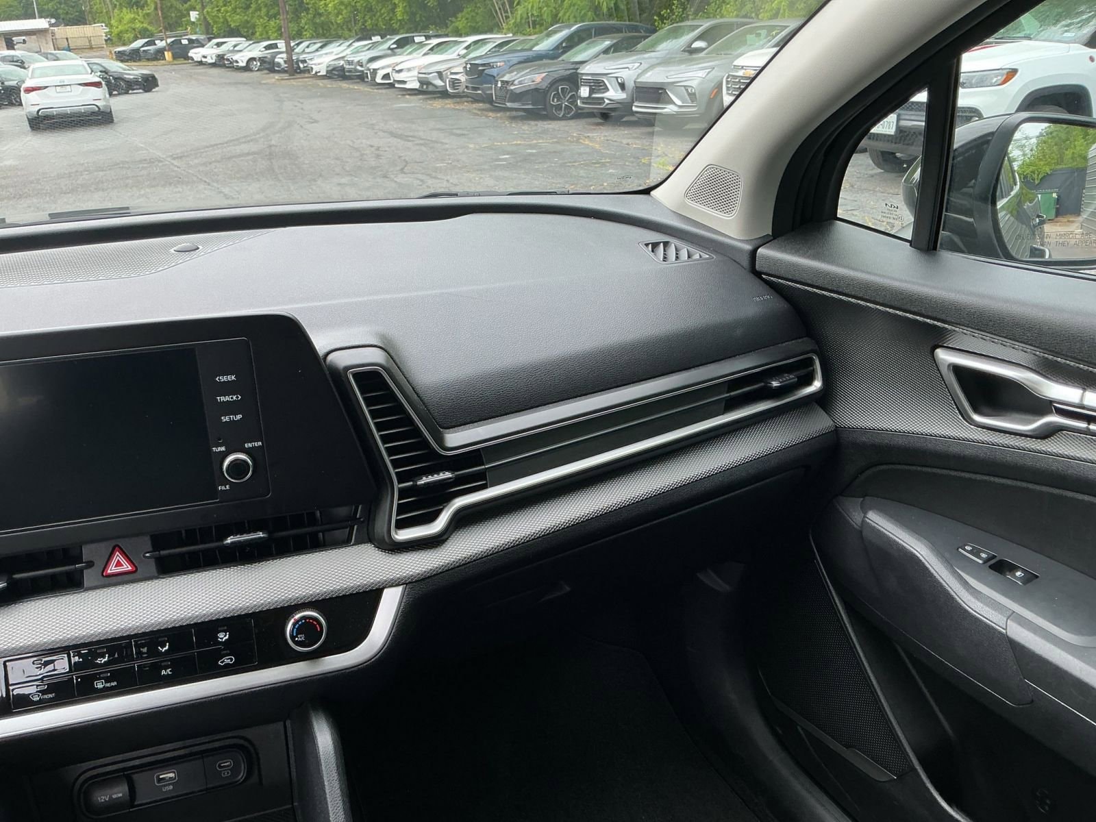 Thumbnail: 2025 Kia Sportage - 30