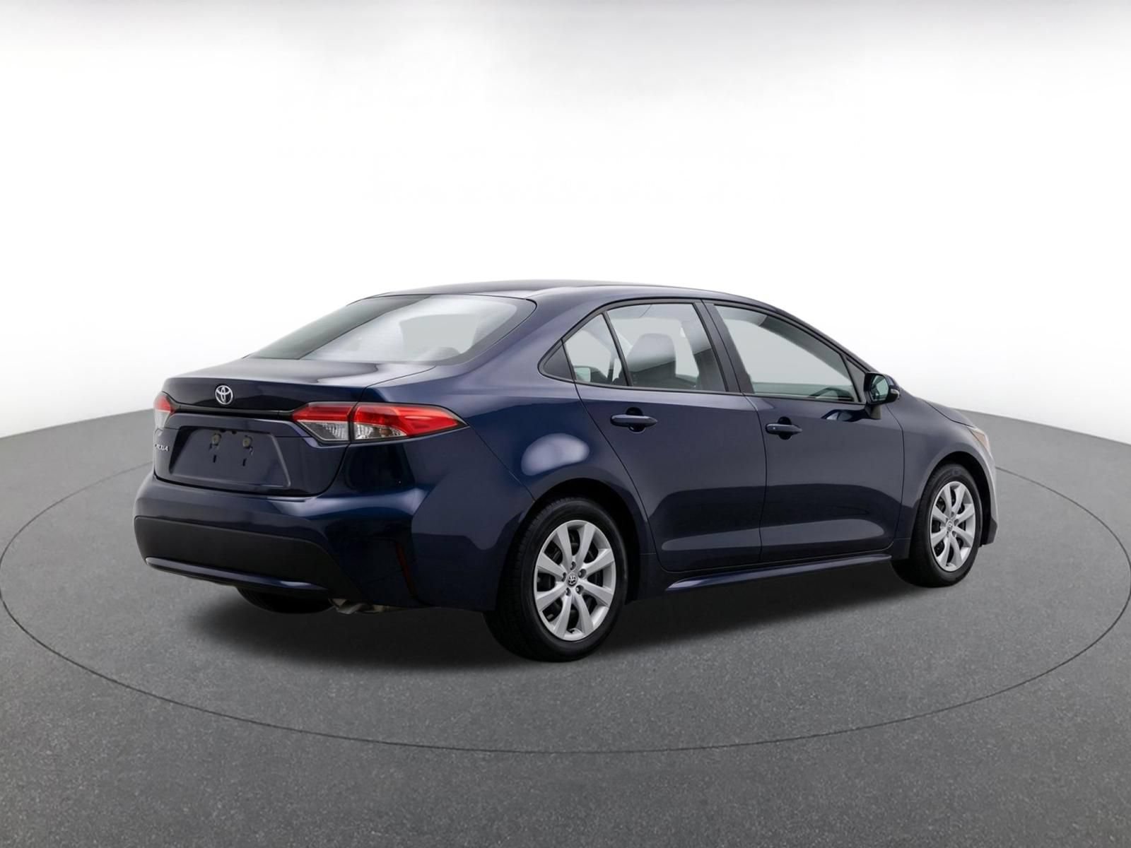 Thumbnail: 2025 Toyota Corolla - 9