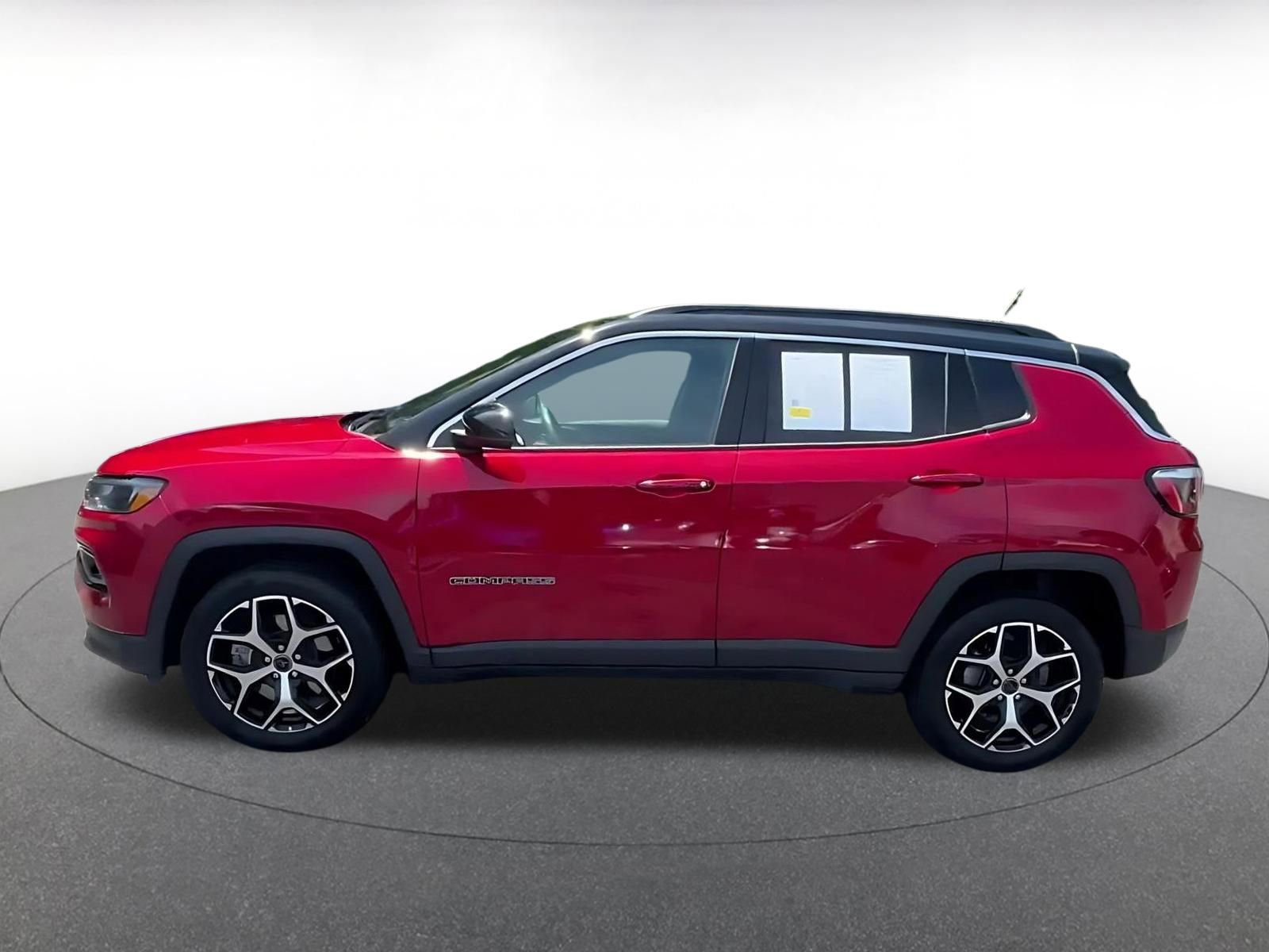 Thumbnail: 2025 Jeep Compass - 9