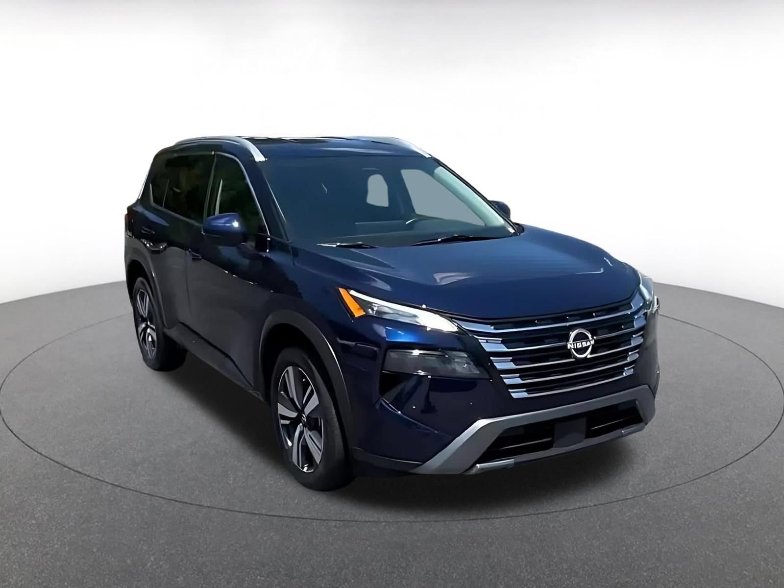 Thumbnail: 2026 Nissan Rogue - 3