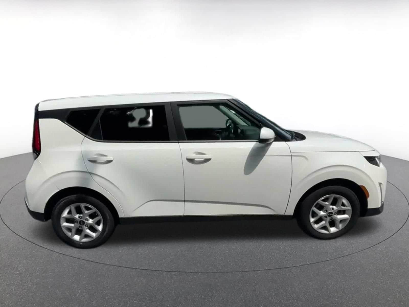 Thumbnail: 2025 Kia Soul - 15