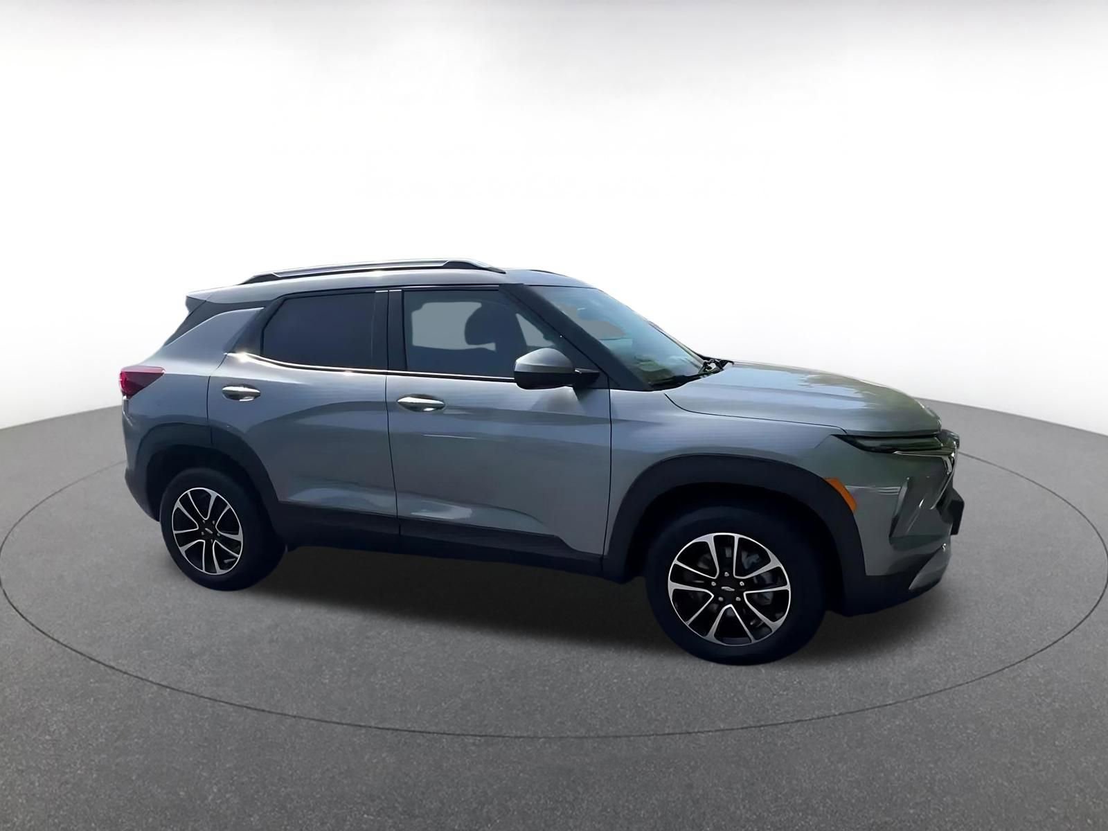Thumbnail: 2025 Chevrolet TrailBlazer - 2