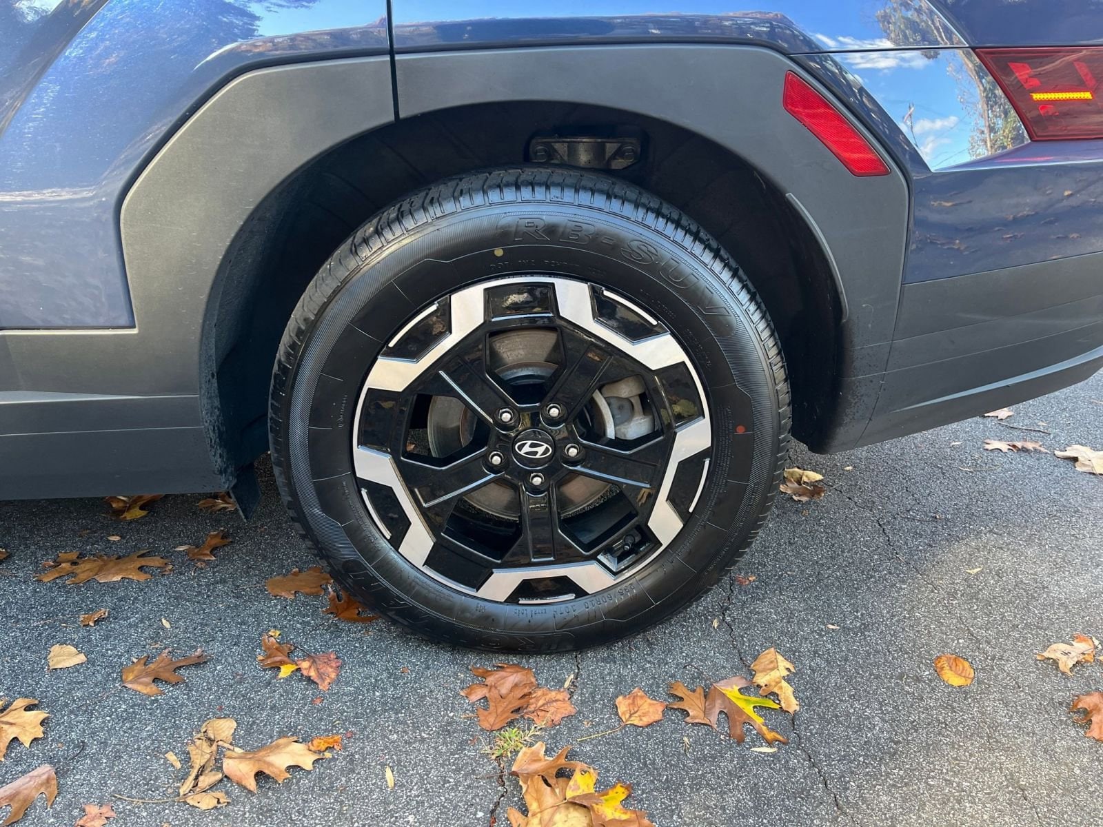 Thumbnail: 2025 Hyundai Santa Fe - 25