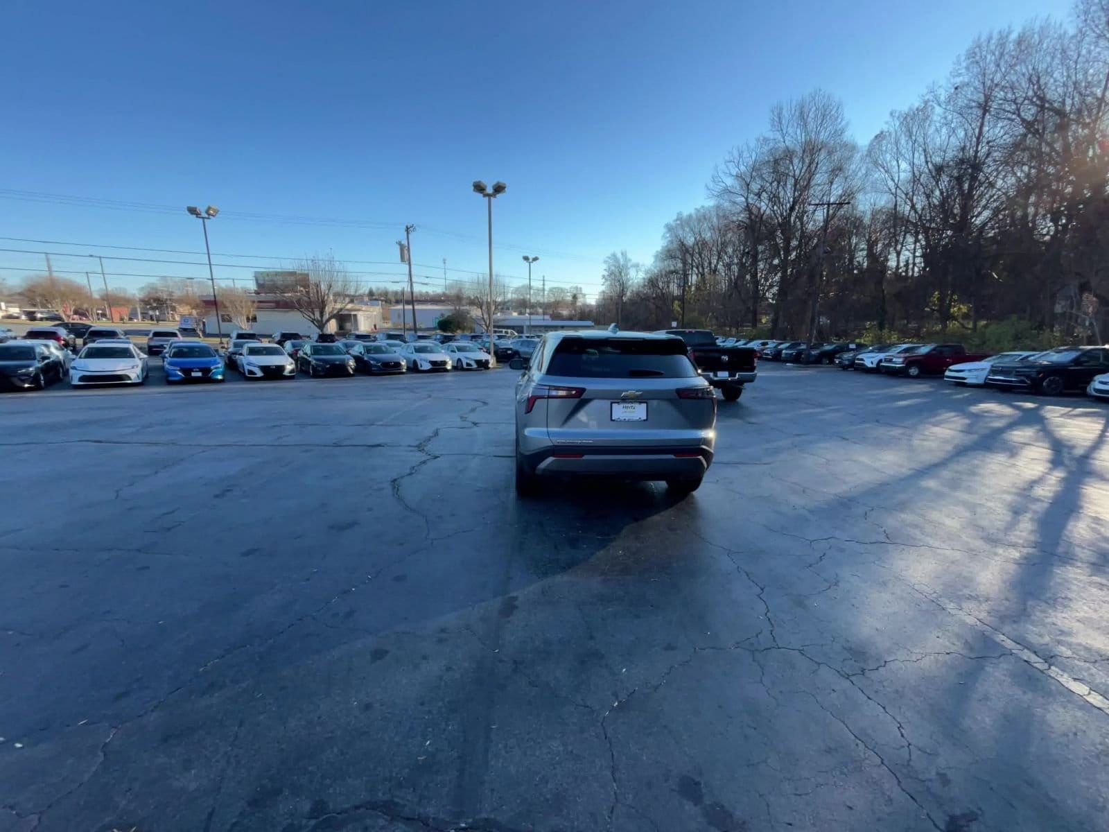 Thumbnail: 2025 Chevrolet Equinox - 16