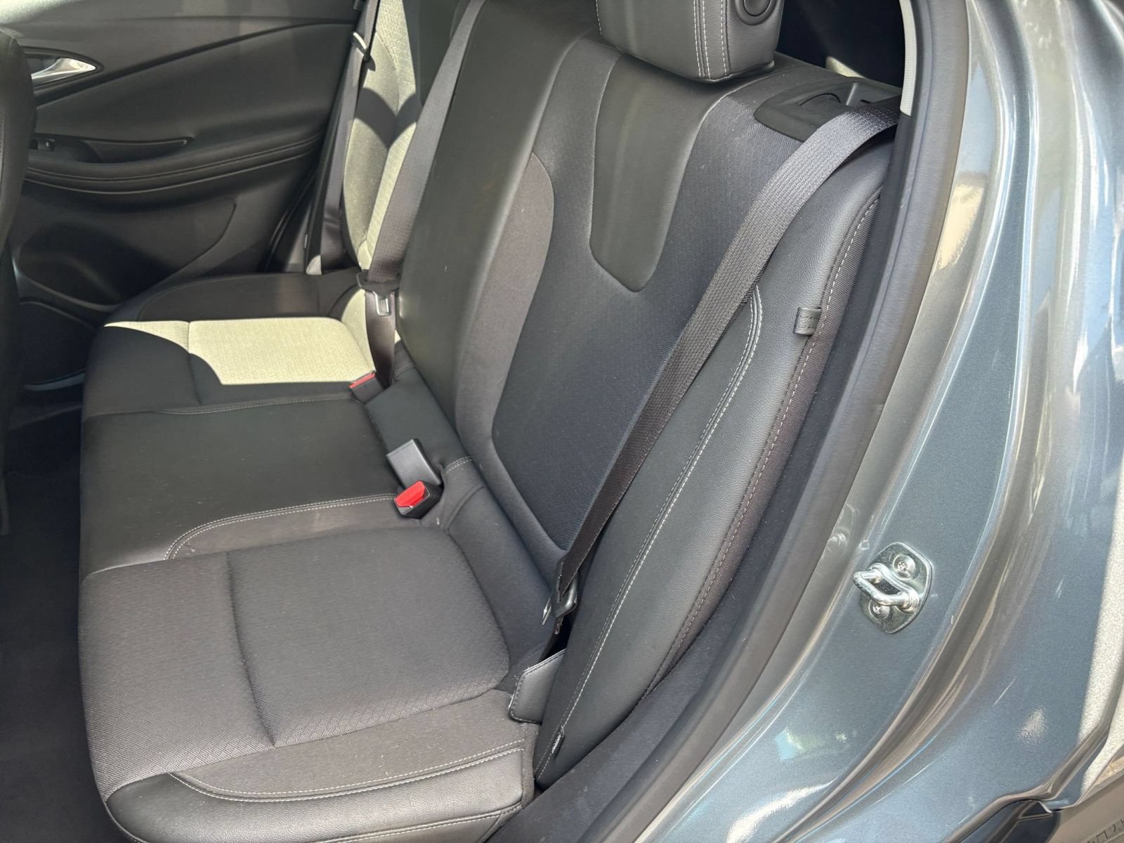 Thumbnail: 2025 Buick Encore GX - 32