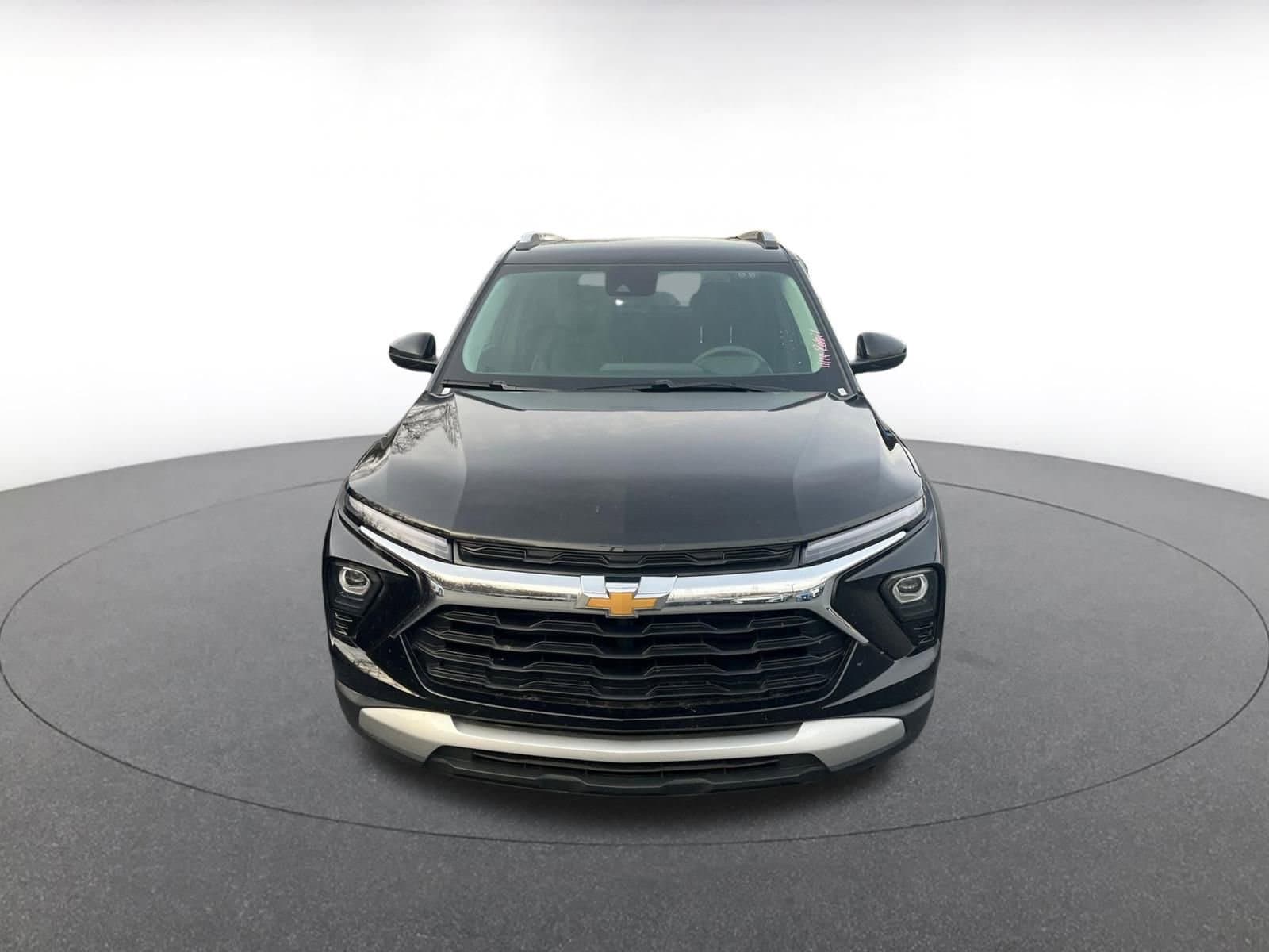 Thumbnail: 2025 Toyota Corolla - 3