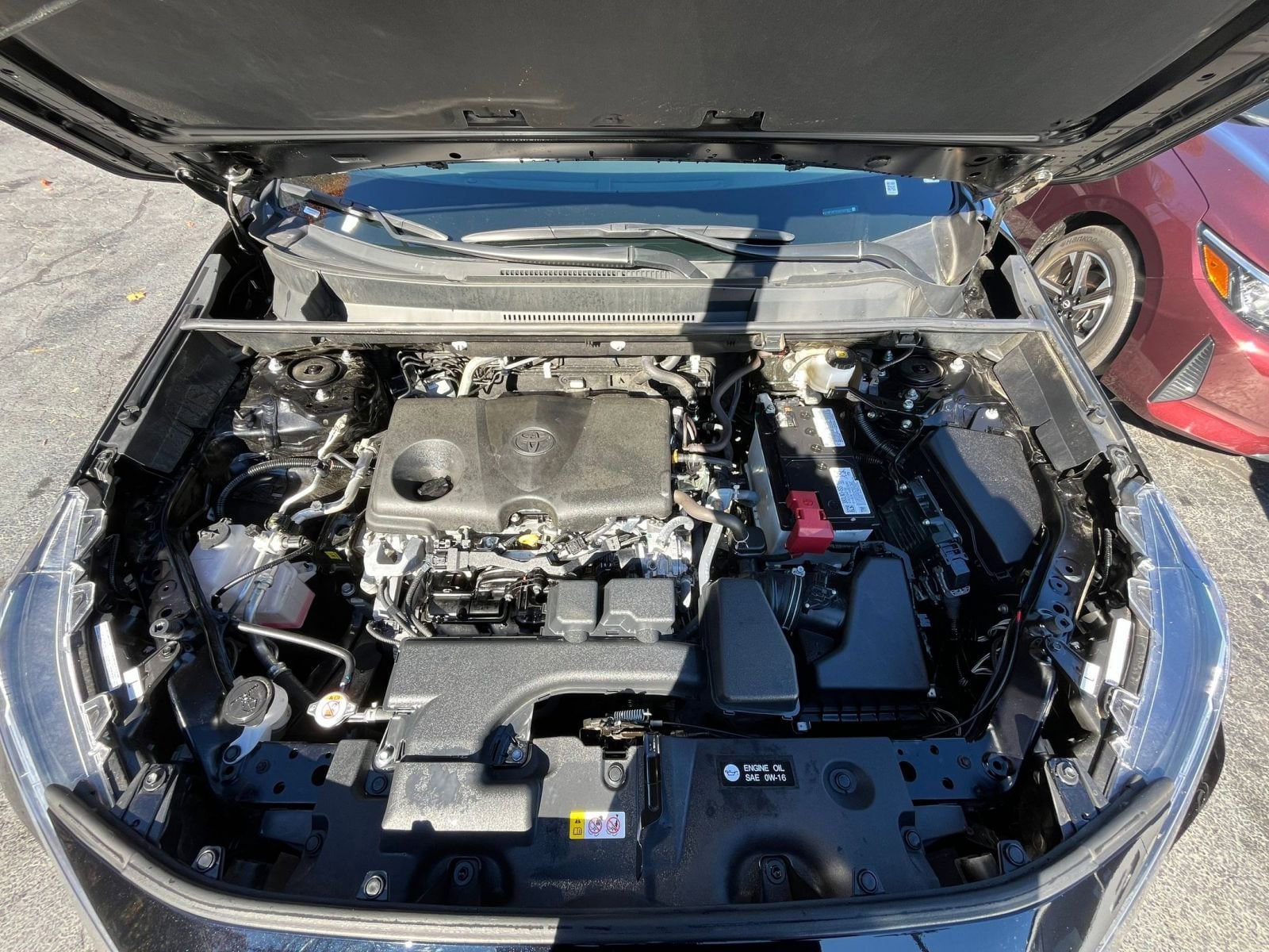 Thumbnail: 2025 Toyota RAV4 - 28