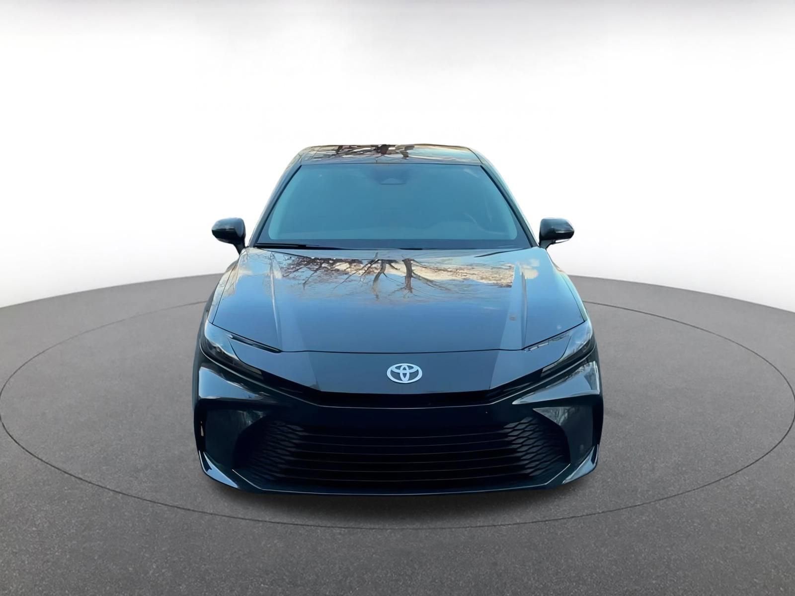Thumbnail: 2025 Toyota Camry - 4