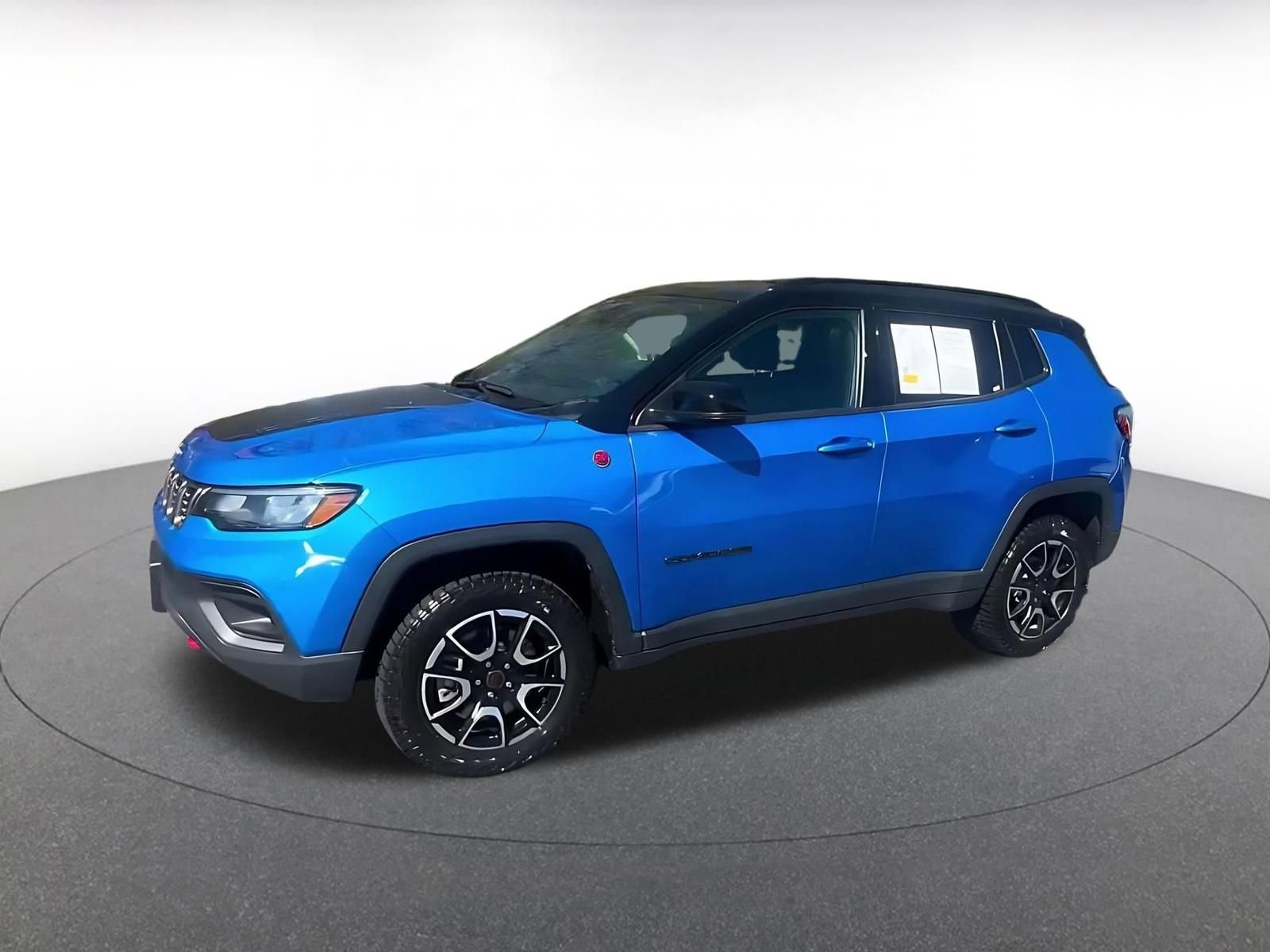 Thumbnail: 2025 Jeep Compass - 8